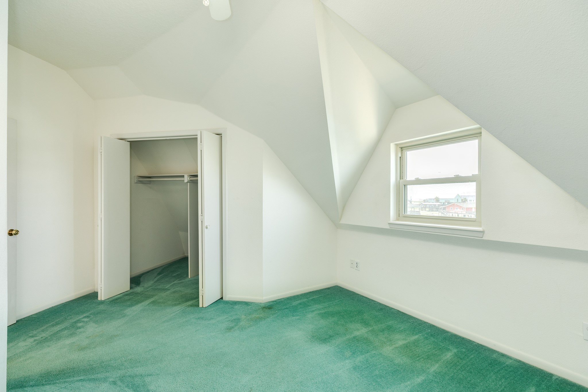 810 Surf Drive Property Photo 31