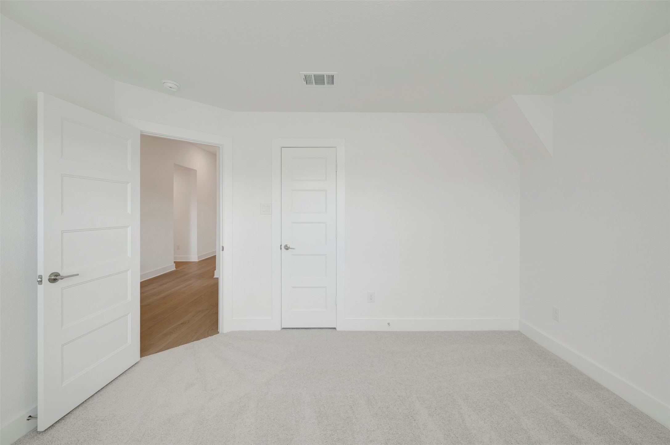 2203 Lone Bronco Boulevard Property Photo 14