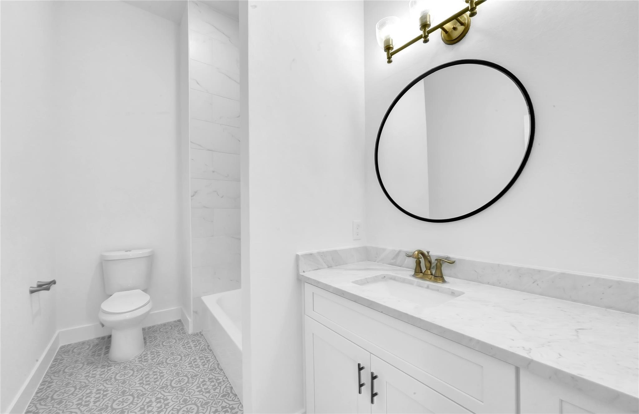 1619 Terry Street Property Photo 12