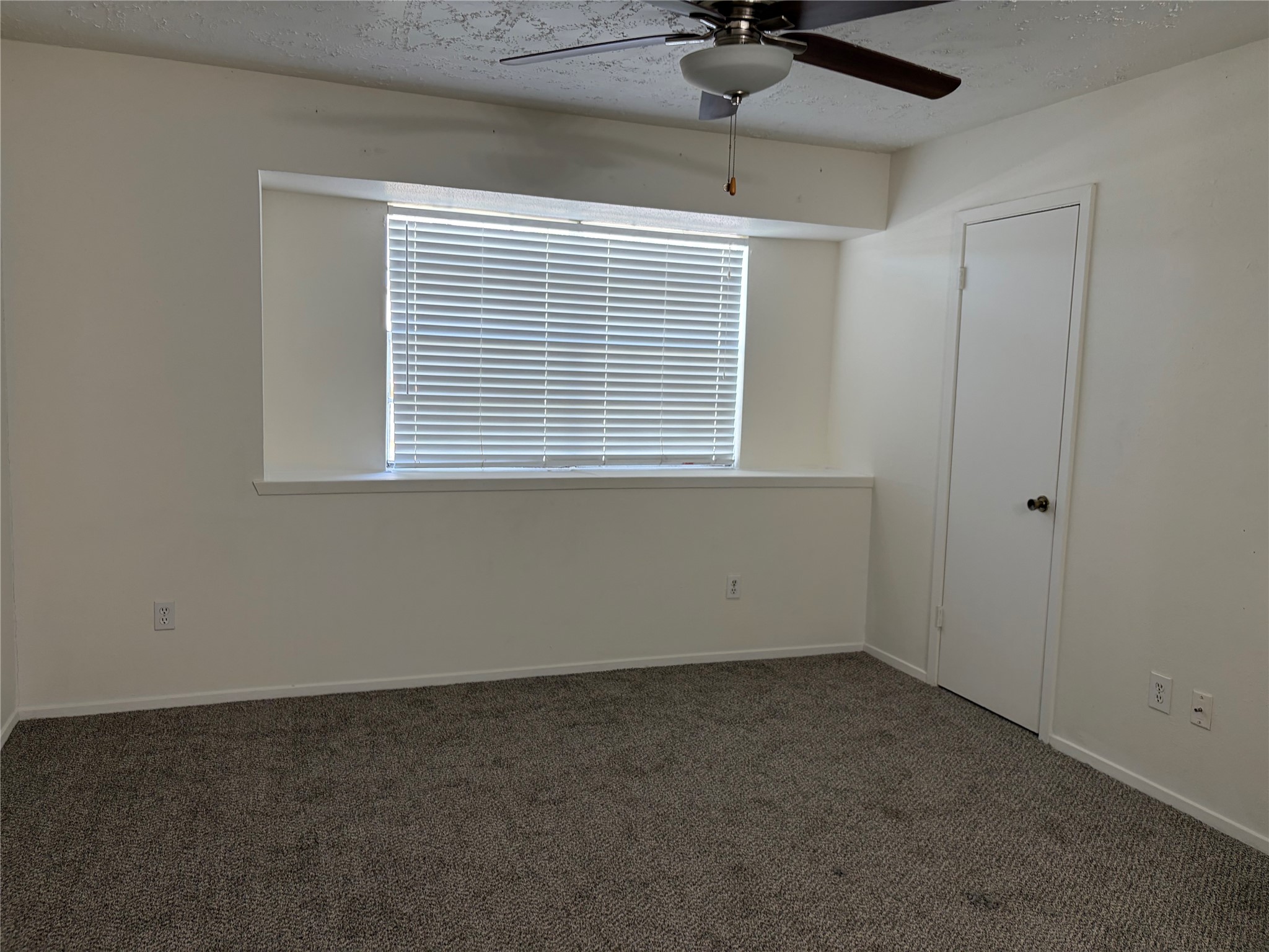 3827 Old Post Road Property Photo 8