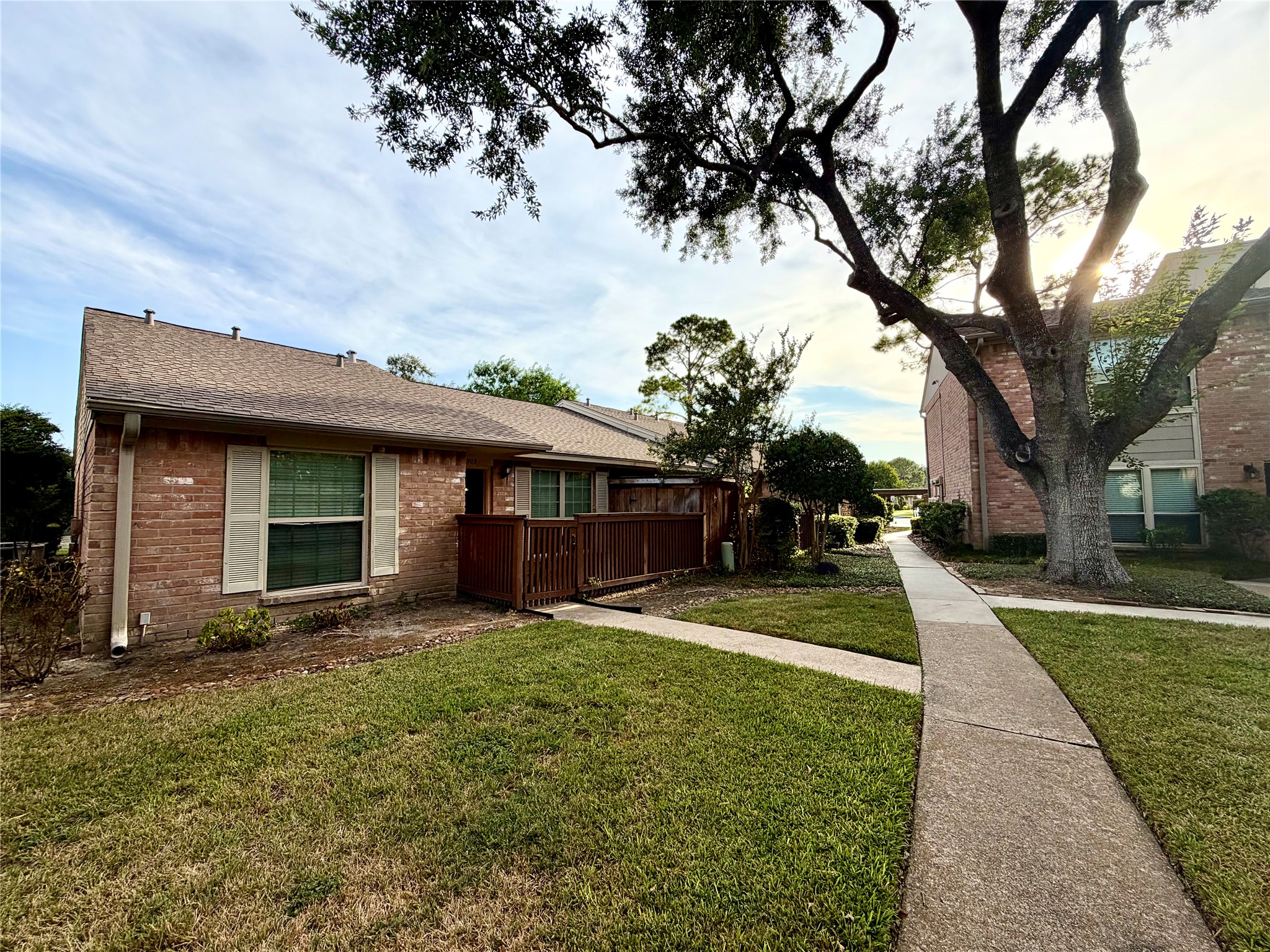 8801 Hammerly Boulevard 1505 Property Photo 2