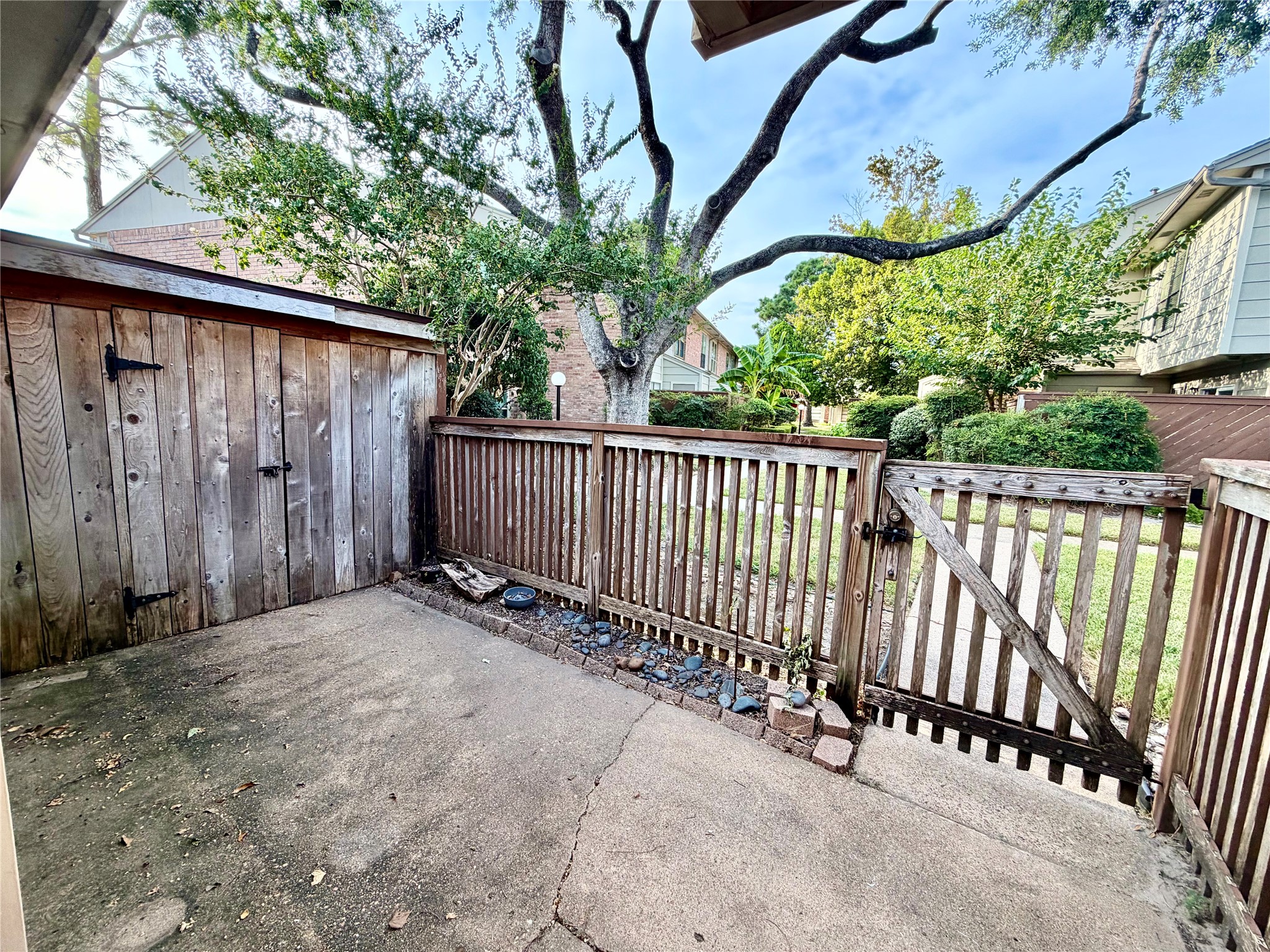 8801 Hammerly Boulevard 1505 Property Photo 12