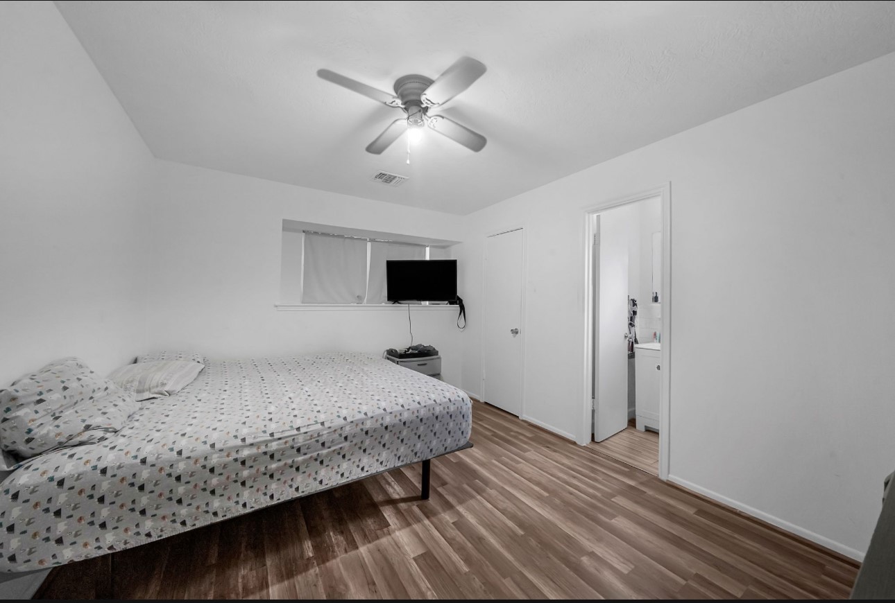 815 Overbluff Street Property Photo 13