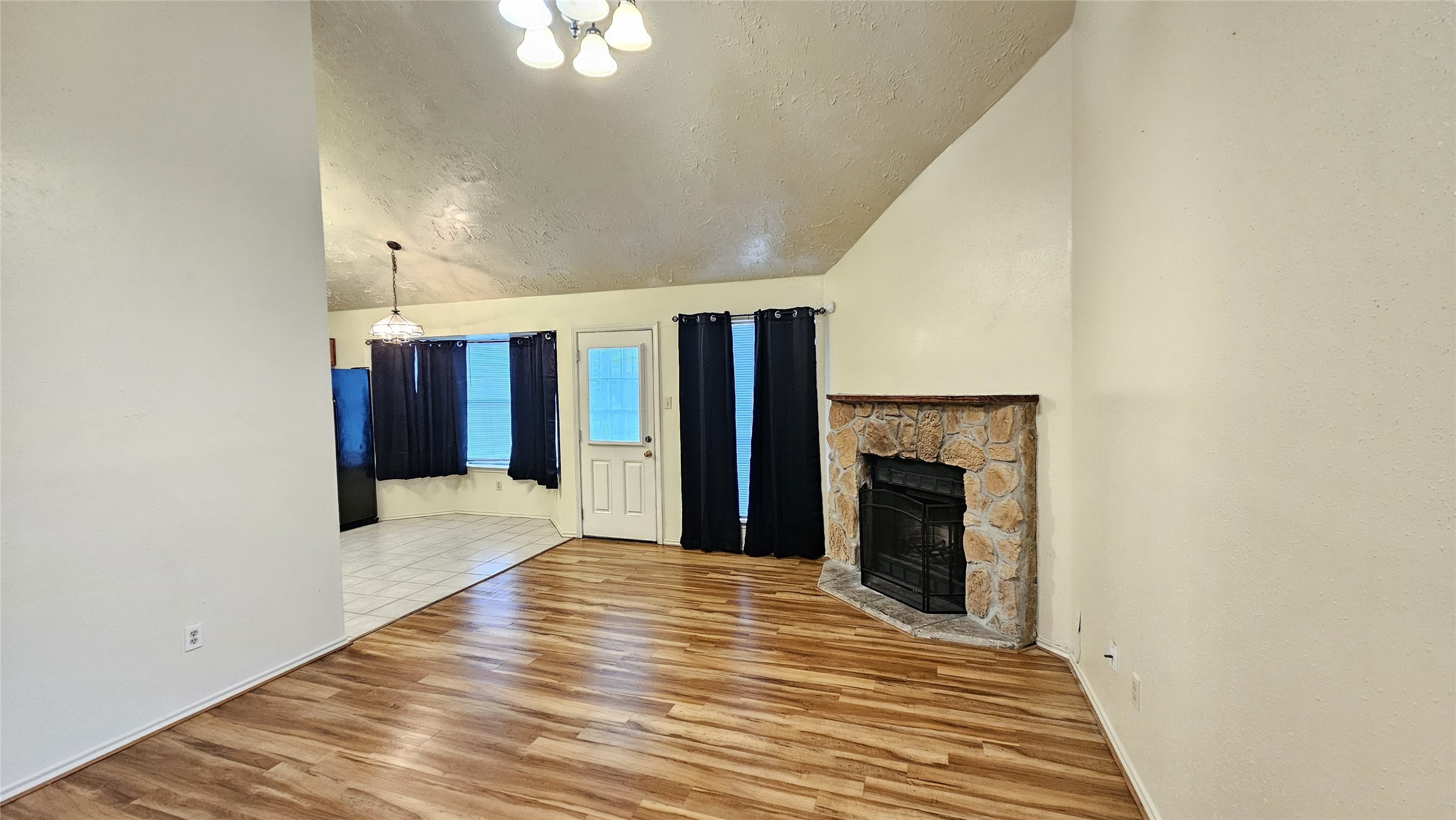 8731 Croteau Drive Property Photo 2