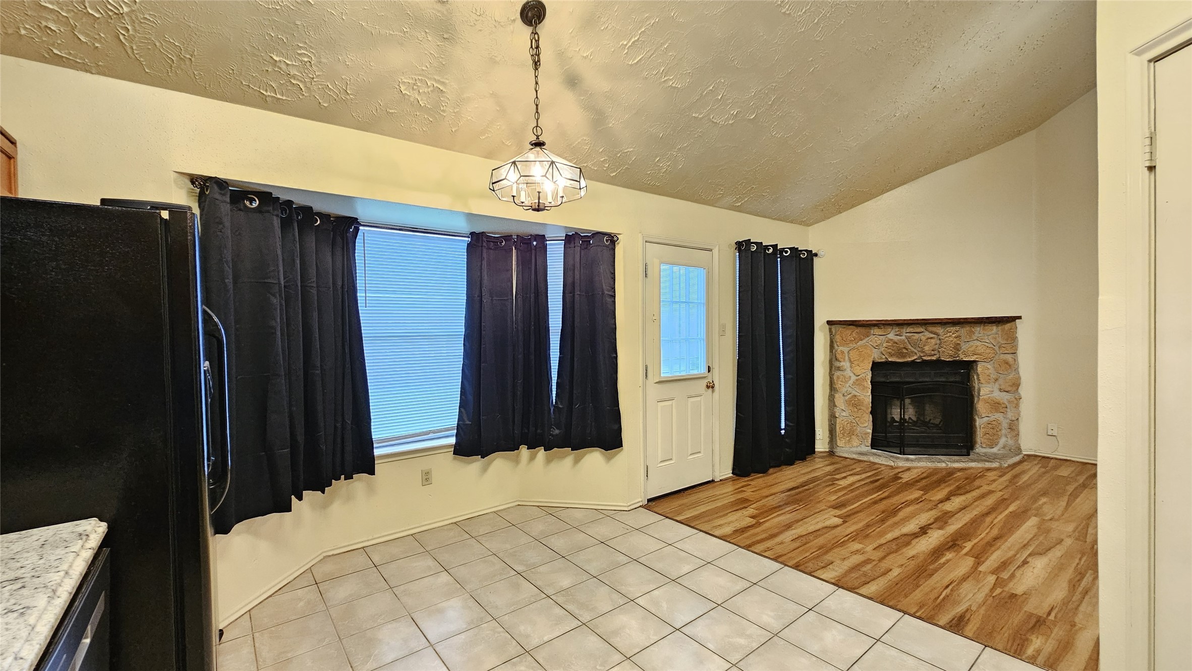 8731 Croteau Drive Property Photo 5