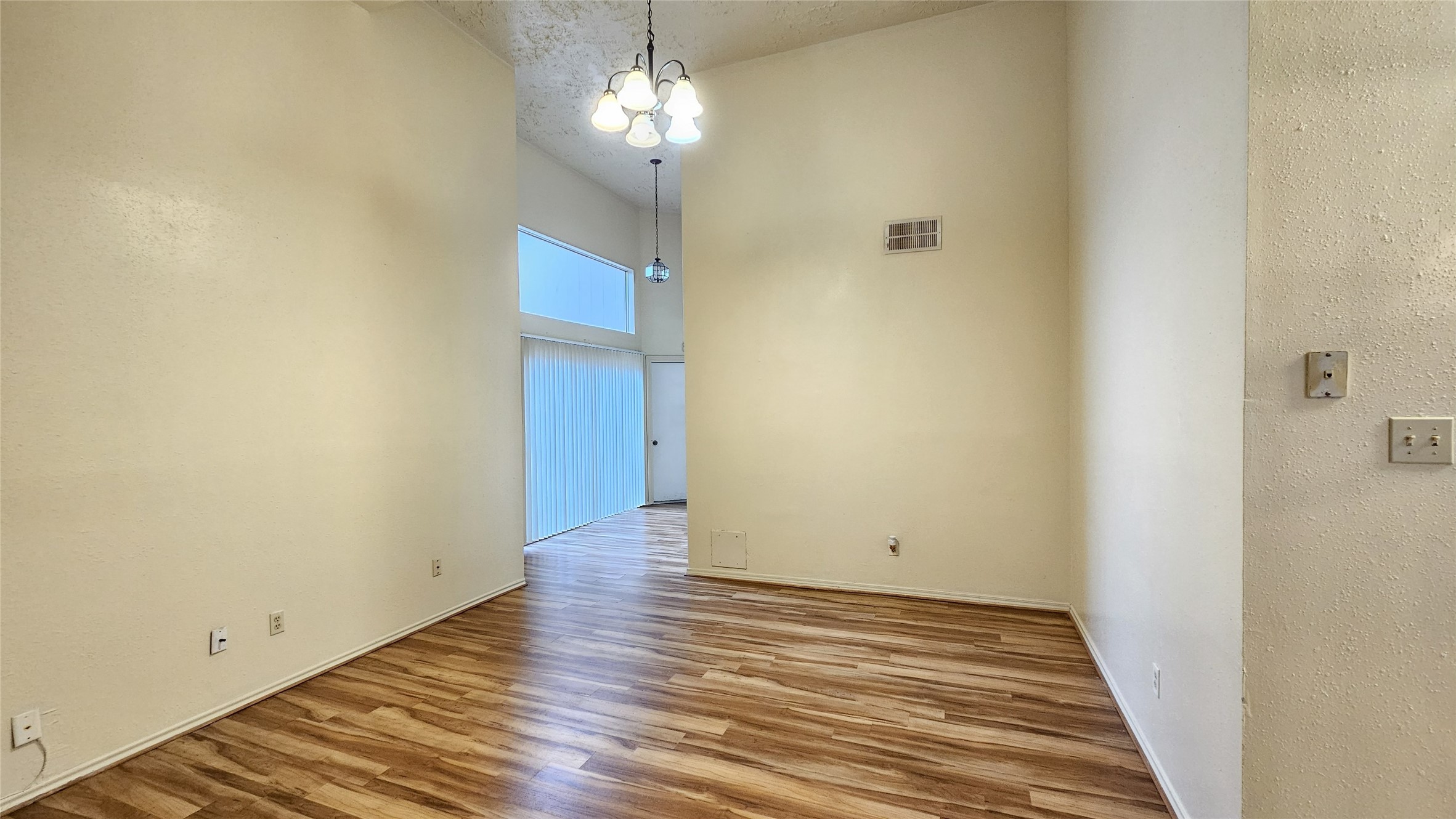 8731 Croteau Drive Property Photo 6