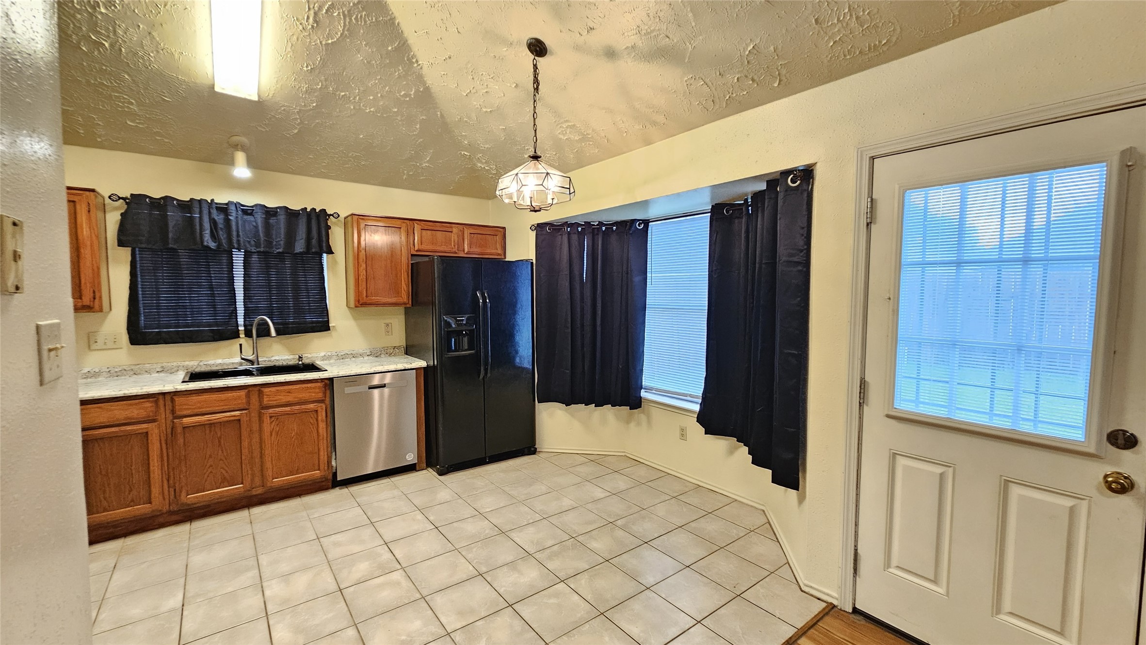 8731 Croteau Drive Property Photo 9