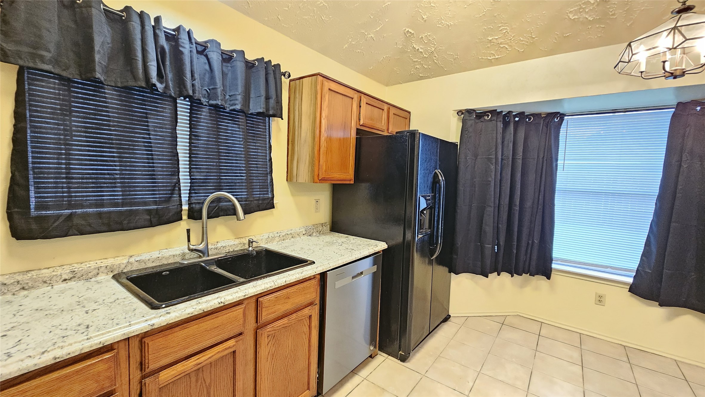 8731 Croteau Drive Property Photo 11