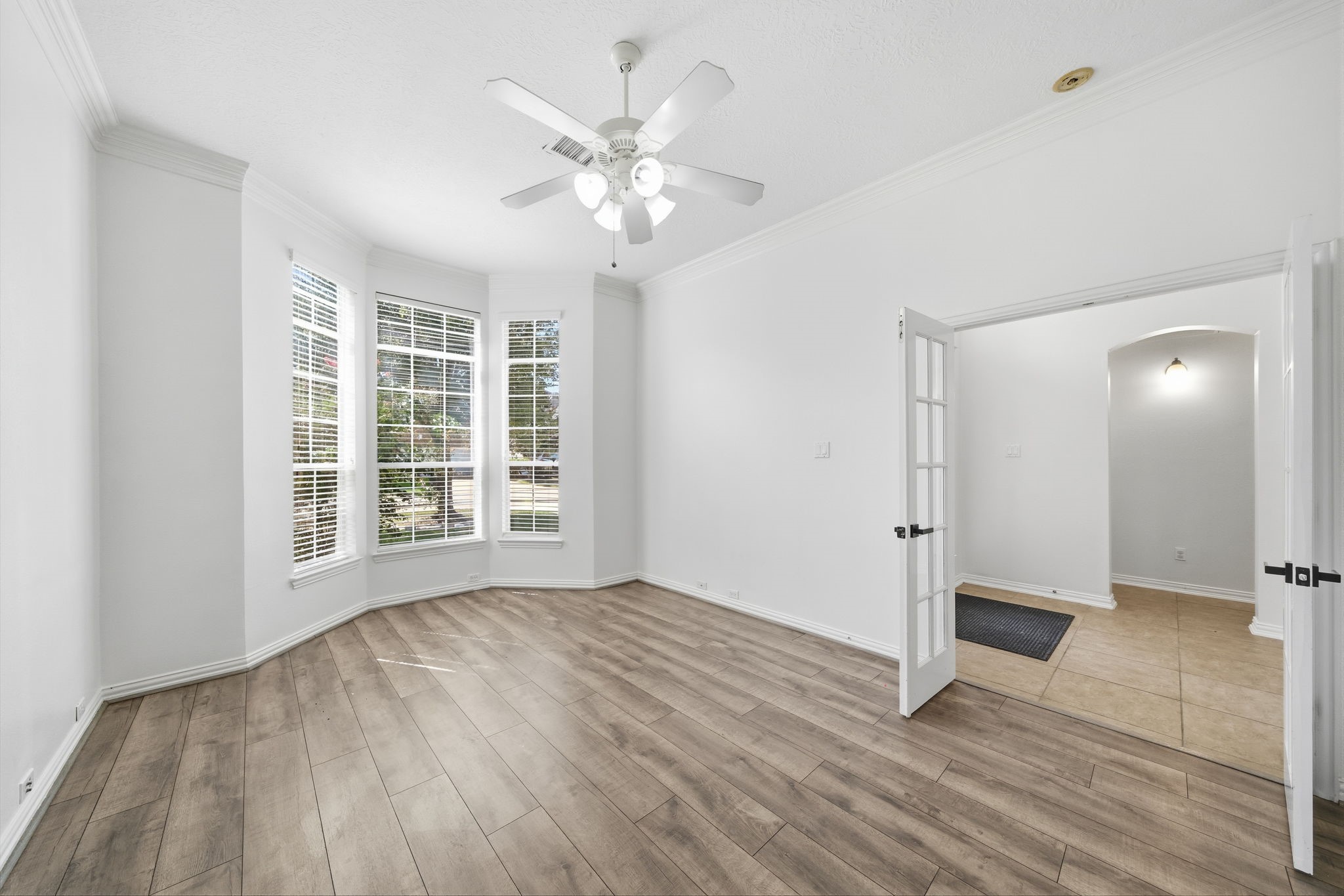 14207 Hawkesbury Court Property Photo 16