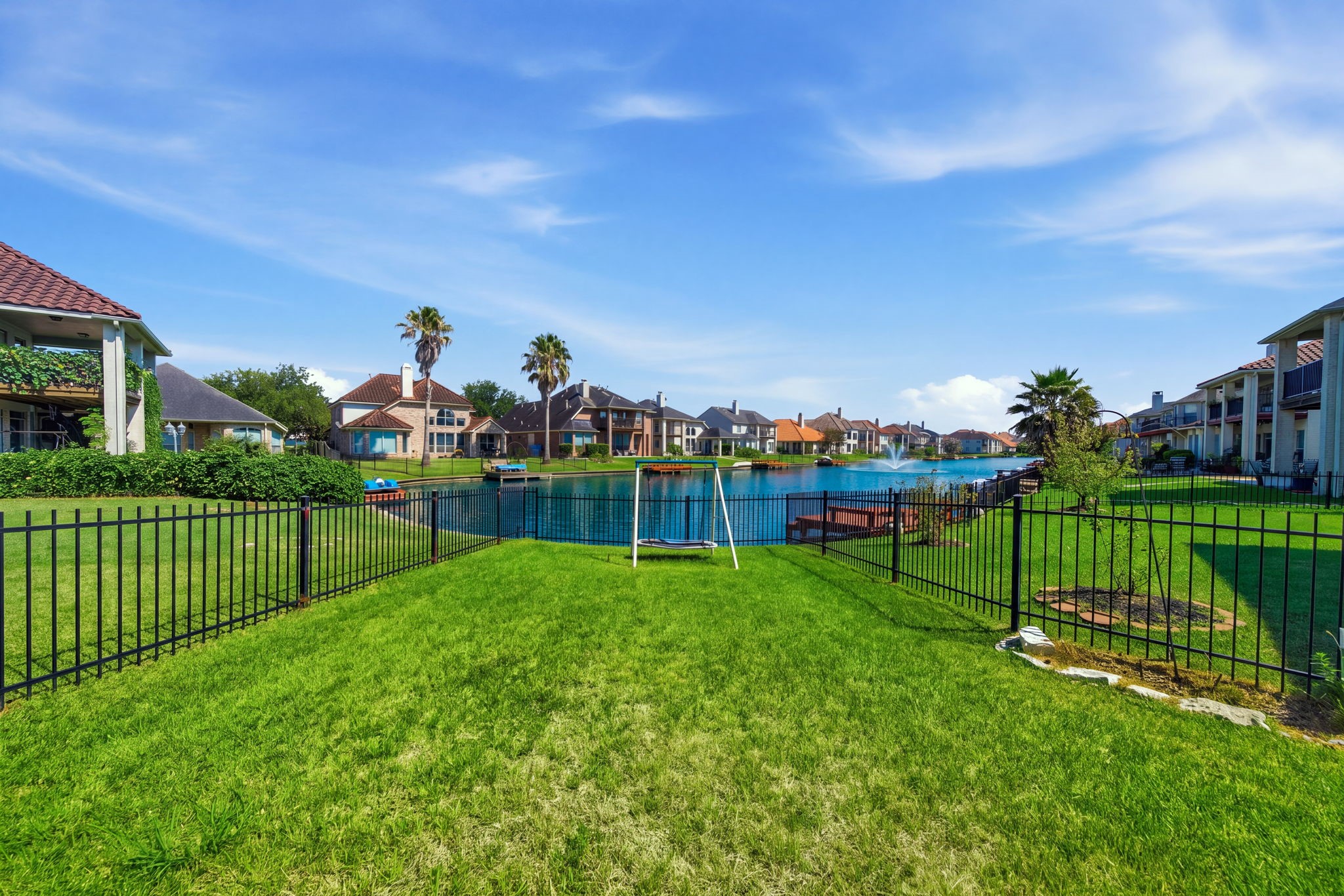 14207 Hawkesbury Court Property Photo 32