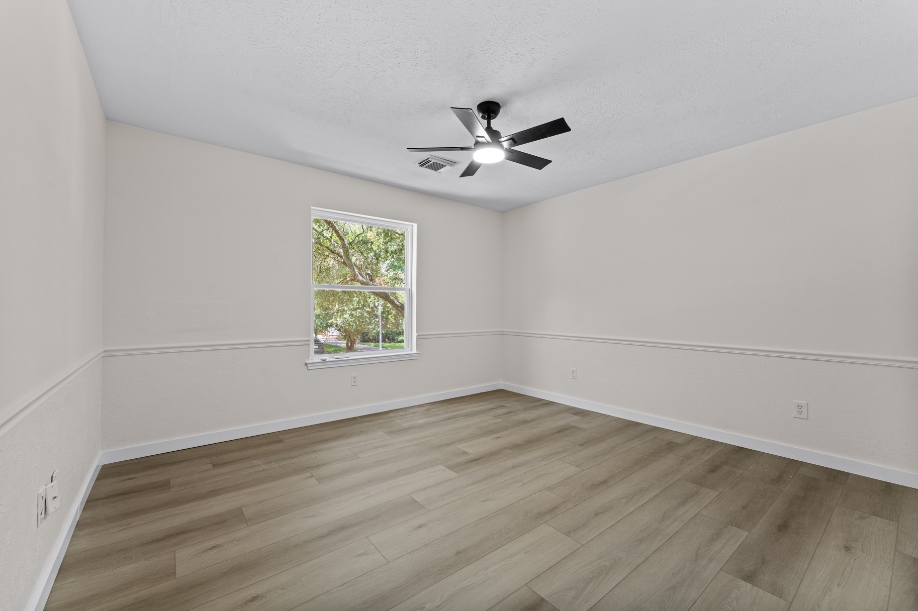 4519 Warwick Drive Property Photo 36