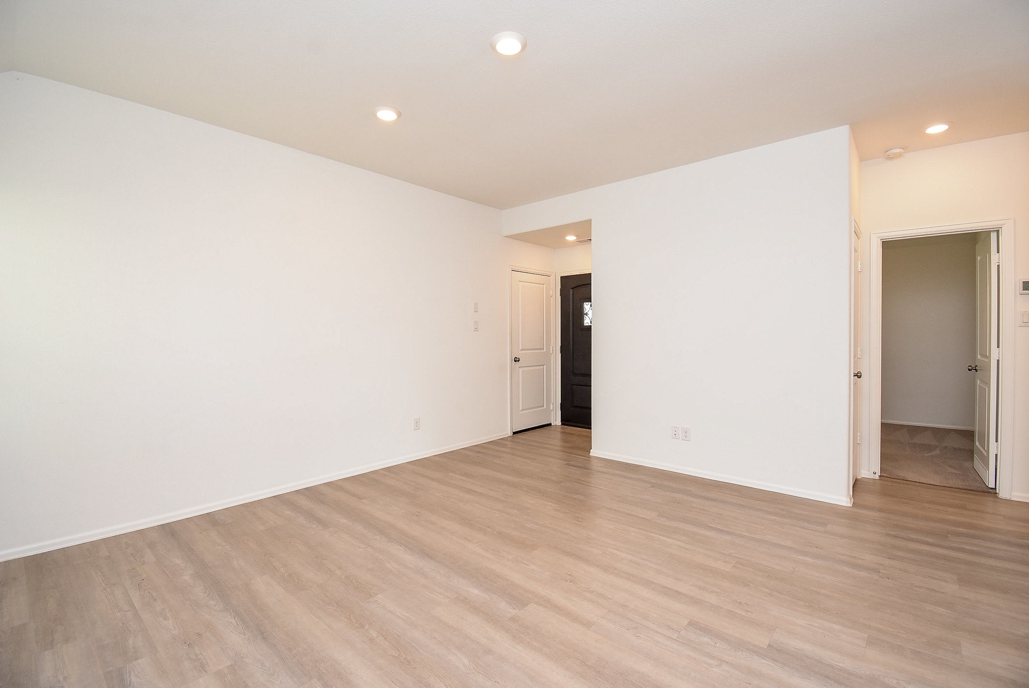 18979 Buckley Oak Drive Property Photo 6