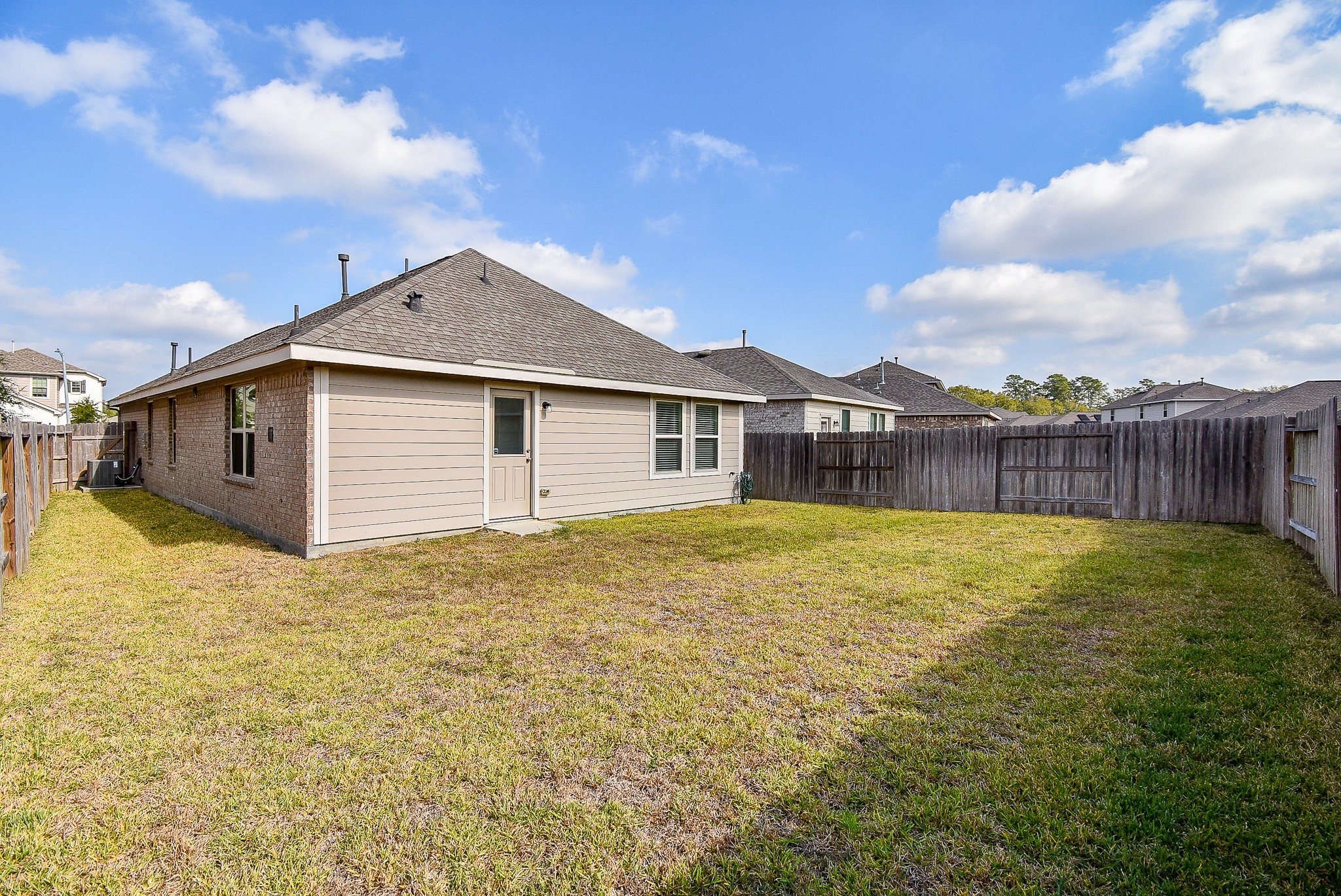 18979 Buckley Oak Drive Property Photo 19