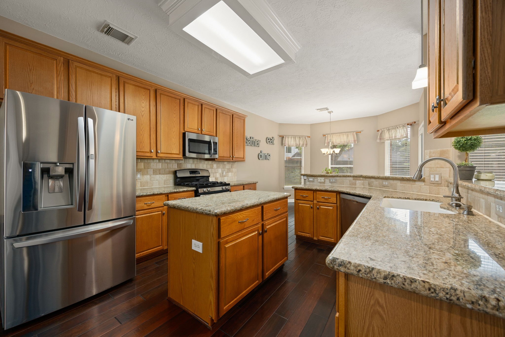 1427 Queens Bay Drive Property Photo 5