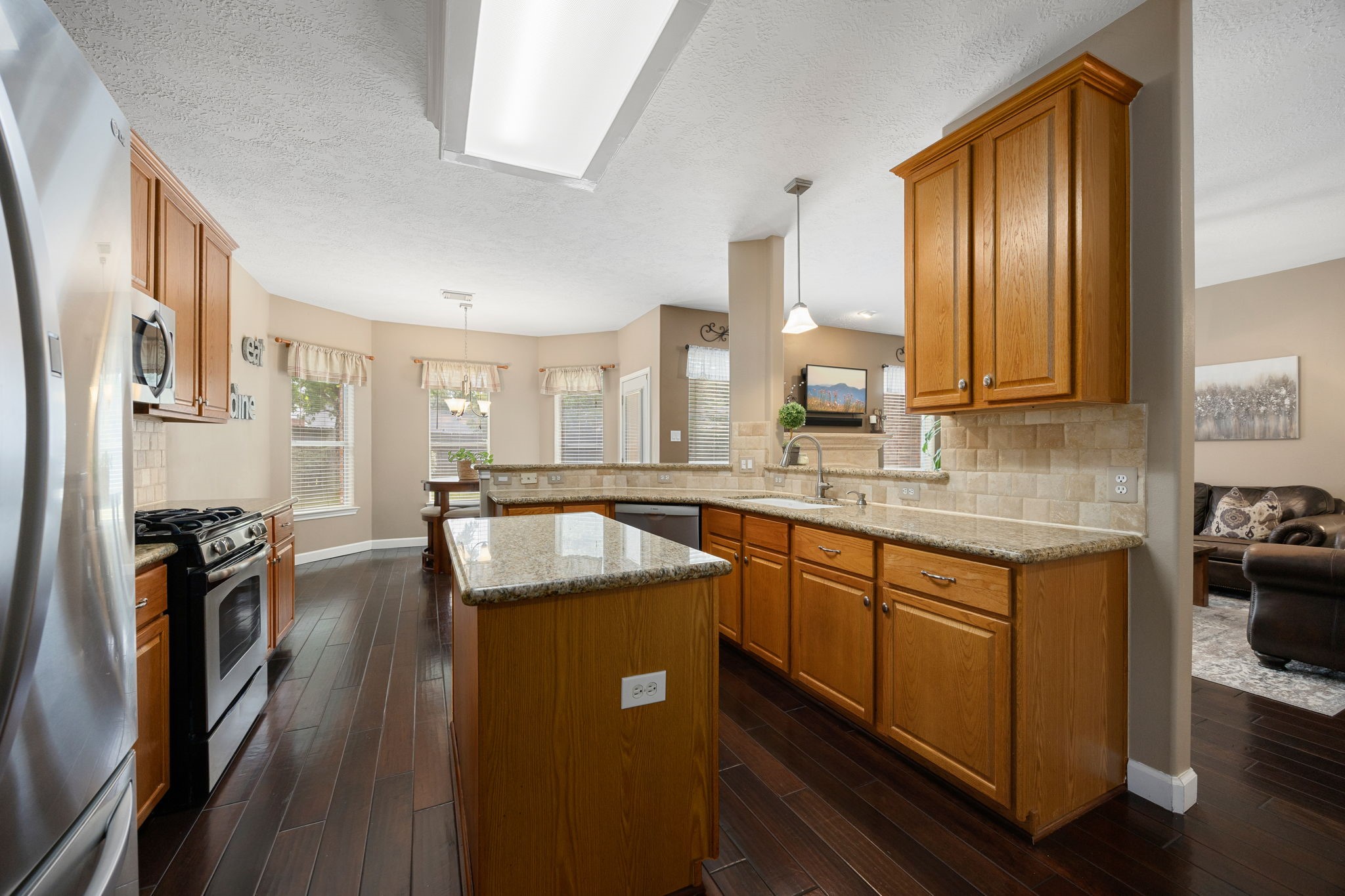1427 Queens Bay Drive Property Photo 6