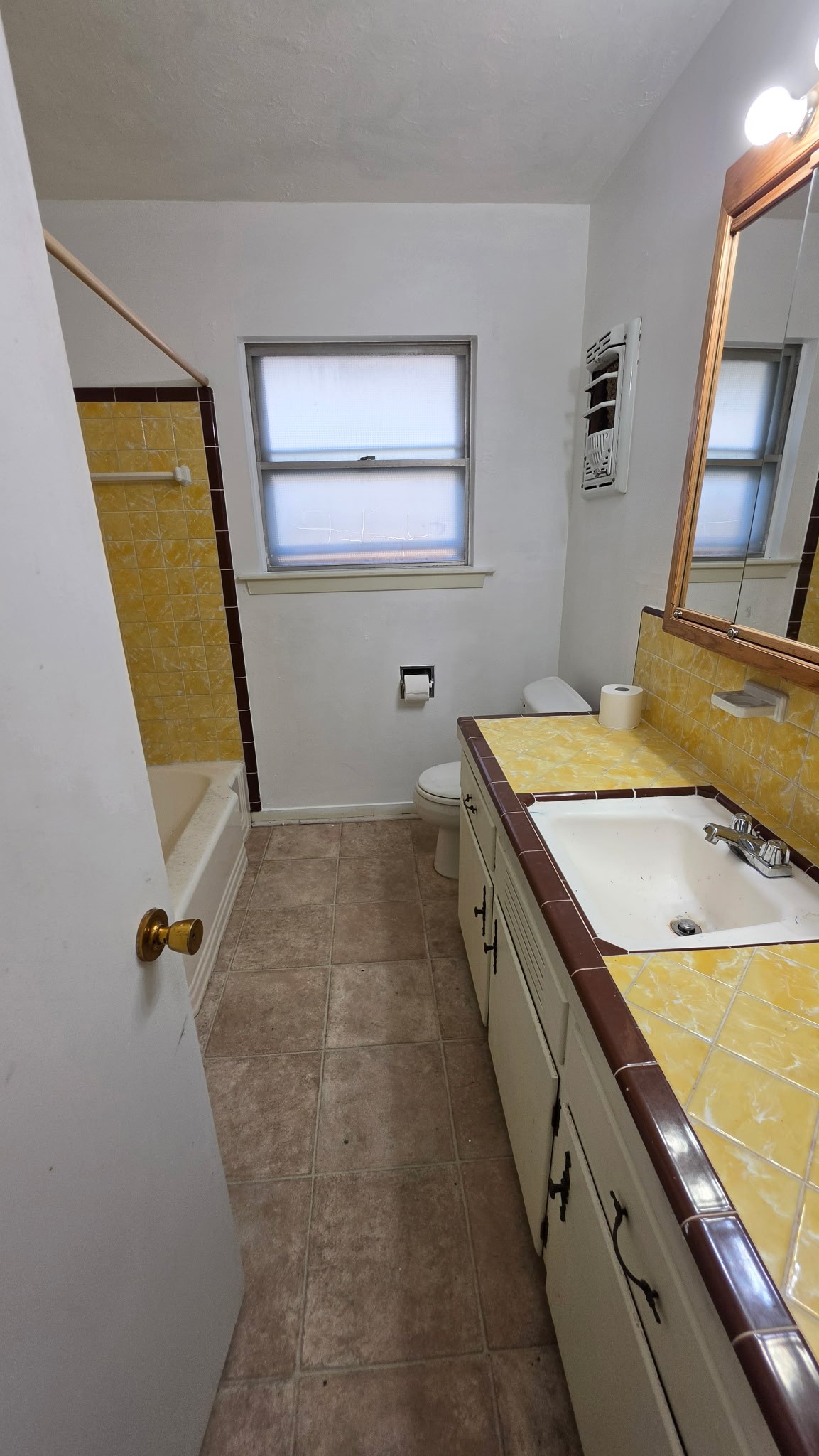 1301 Olive Street Property Photo 10