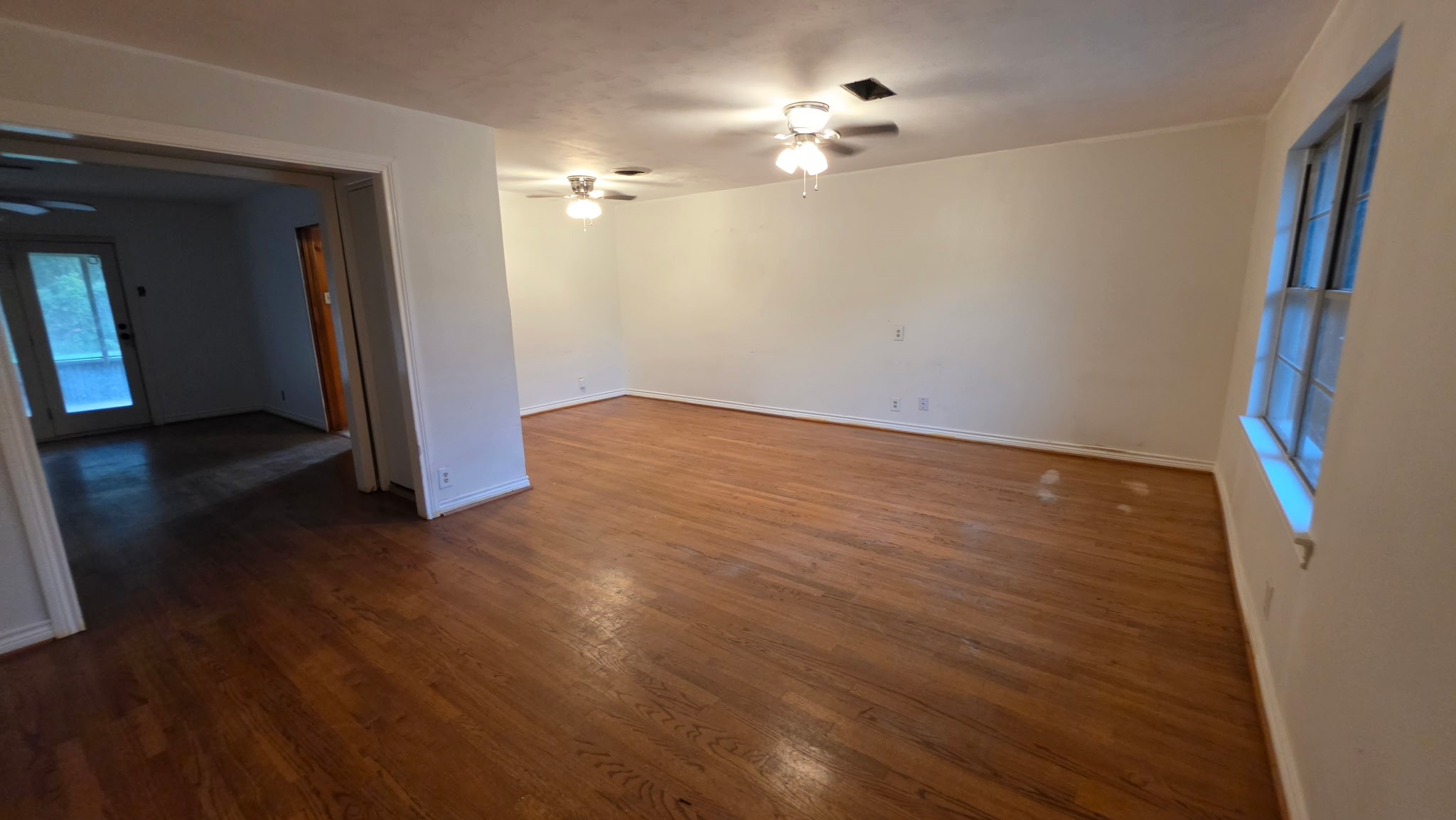 1301 Olive Street Property Photo 13