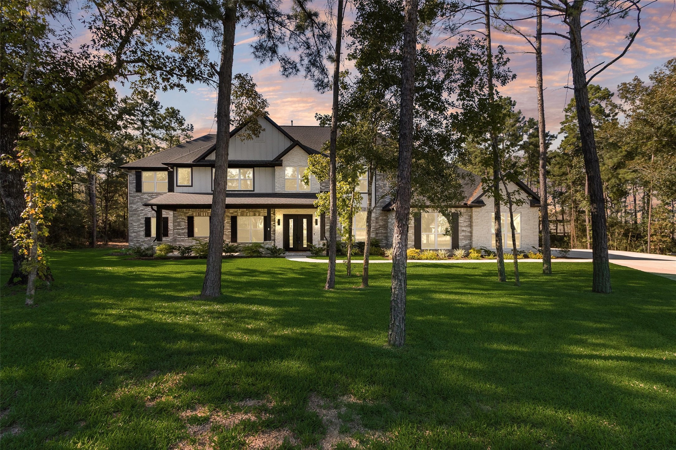8604 Trinity Pines Court Property Photo 1
