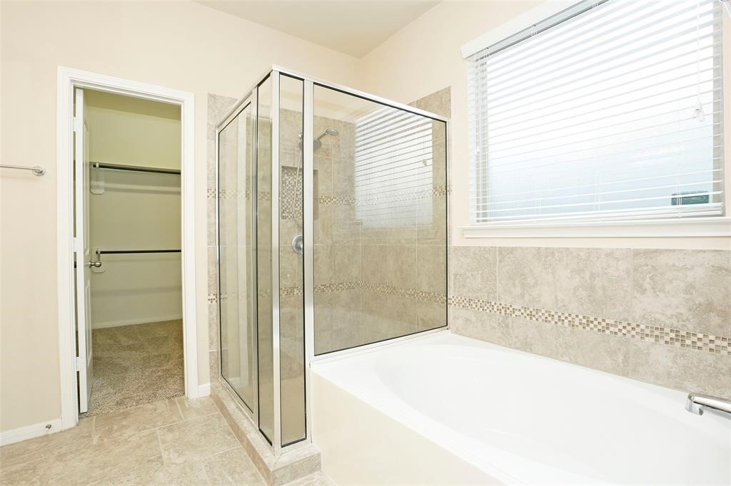 9702 Massanutten Lane Property Photo 16