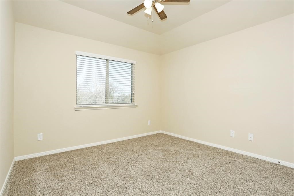 9702 Massanutten Lane Property Photo 31