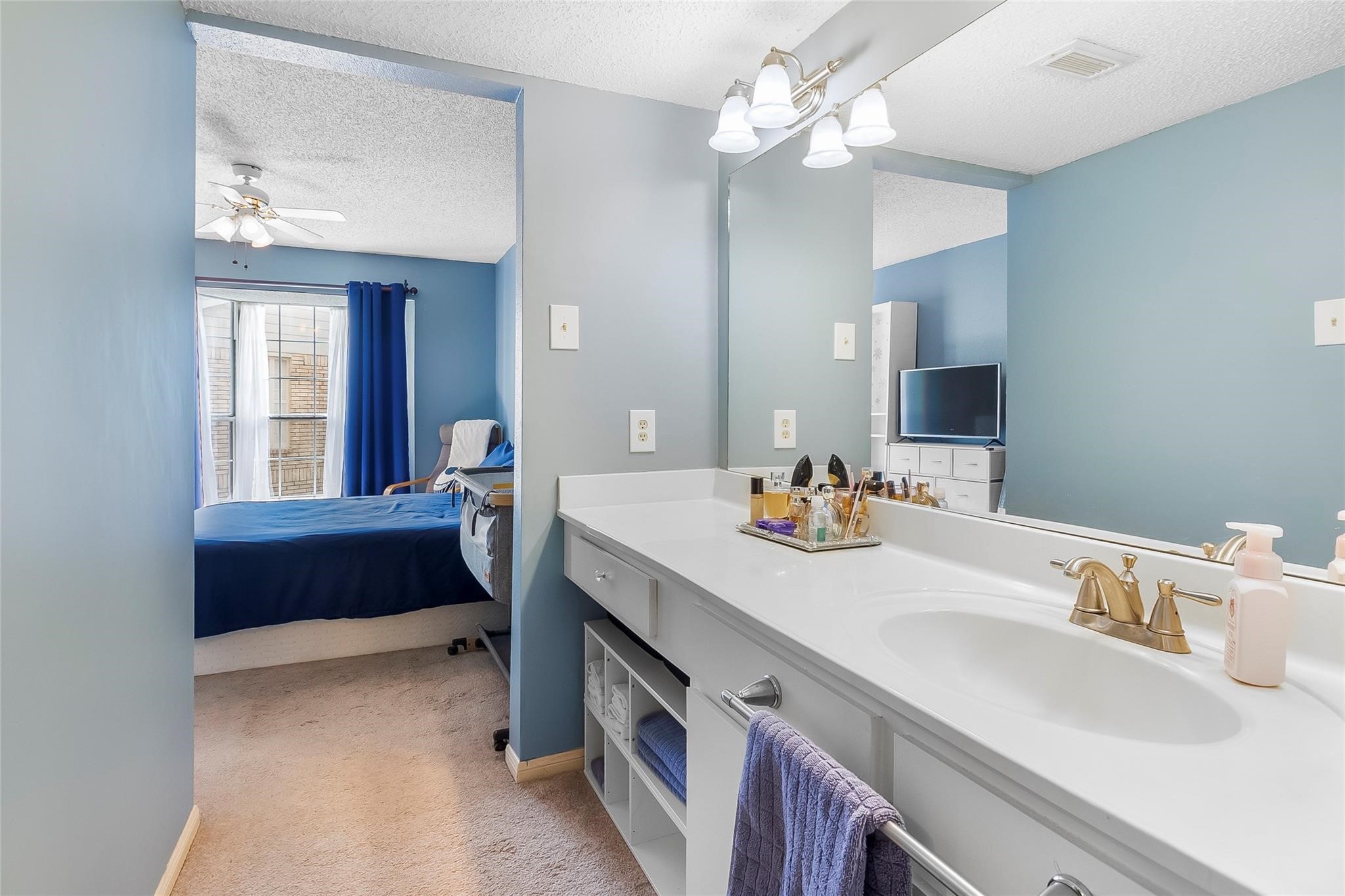 12550 Whittington Dr 814 Property Photo 17