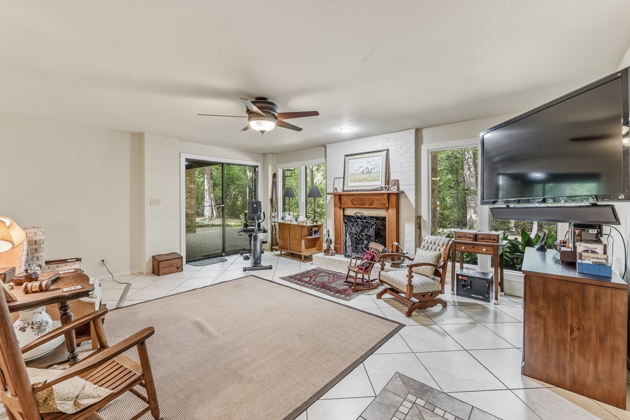 1776 Avenue S Property Photo 33