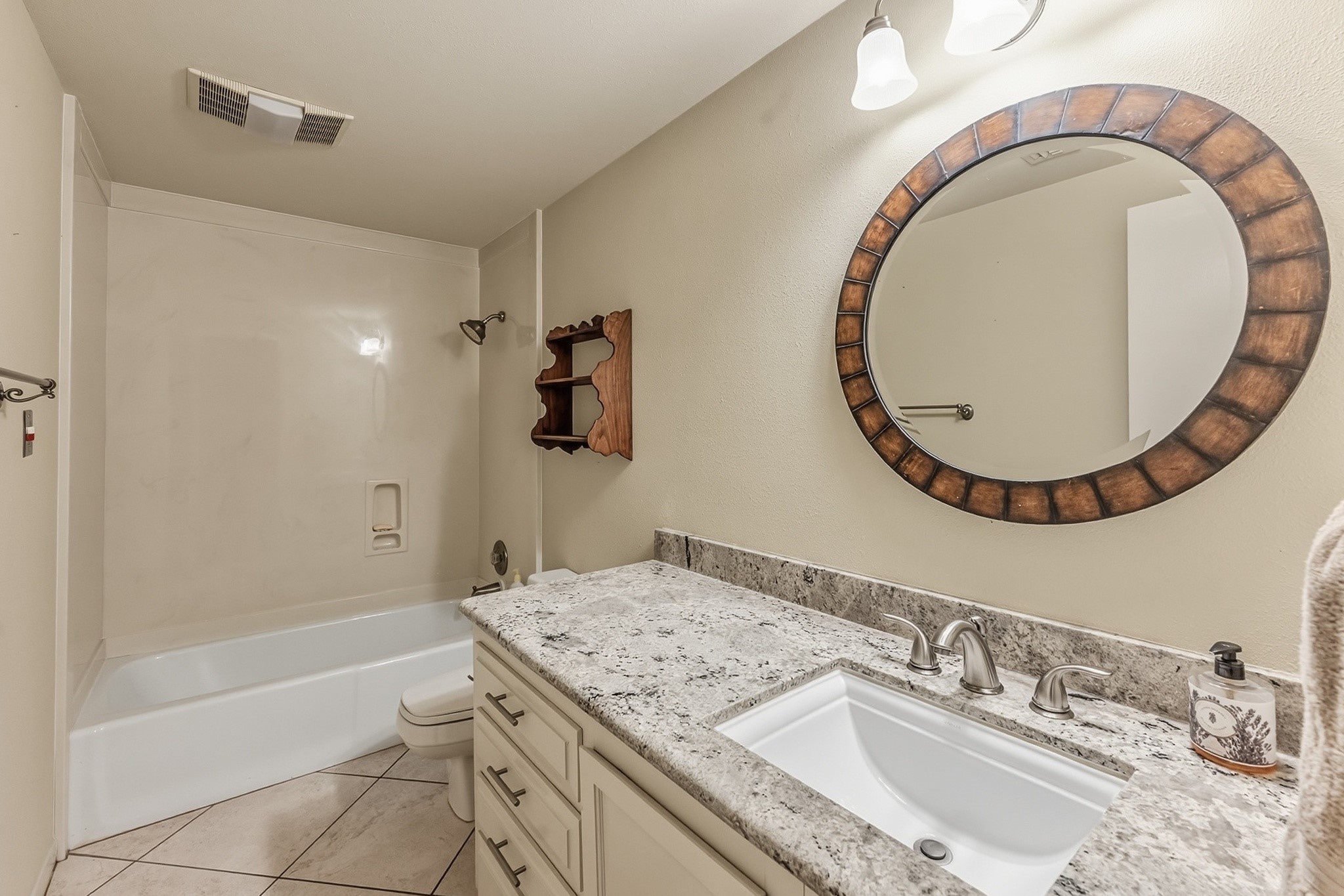1776 Avenue S Property Photo 38