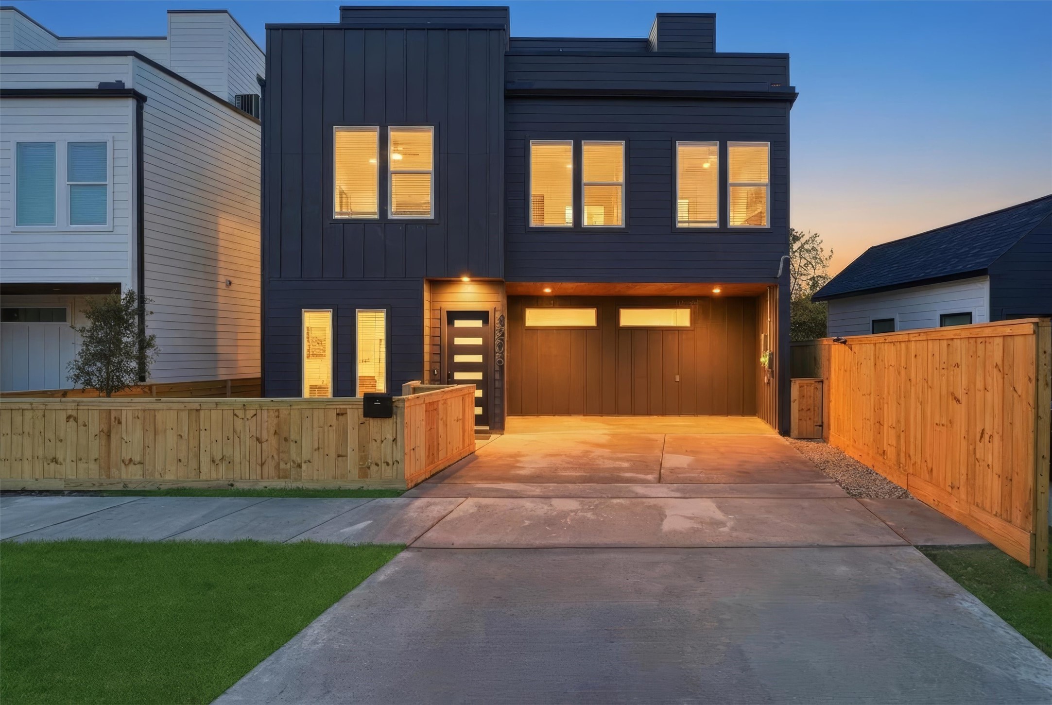 4206 Fox Street Property Photo 1