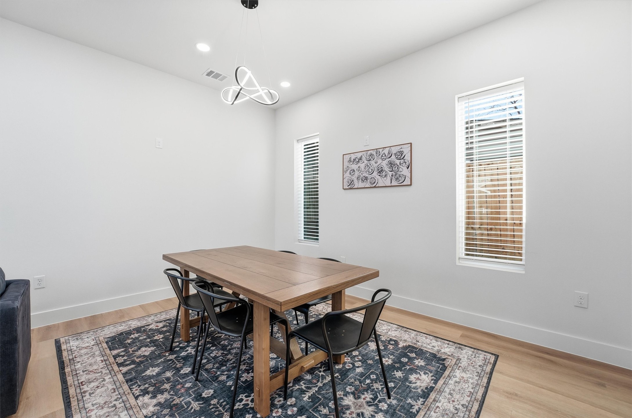 4206 Fox Street Property Photo 9