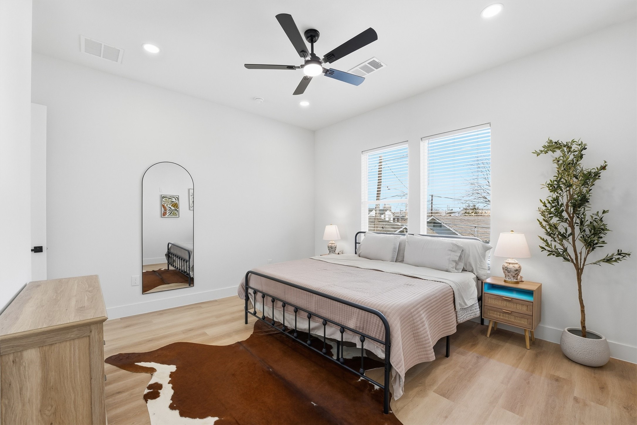 4206 Fox Street Property Photo 15