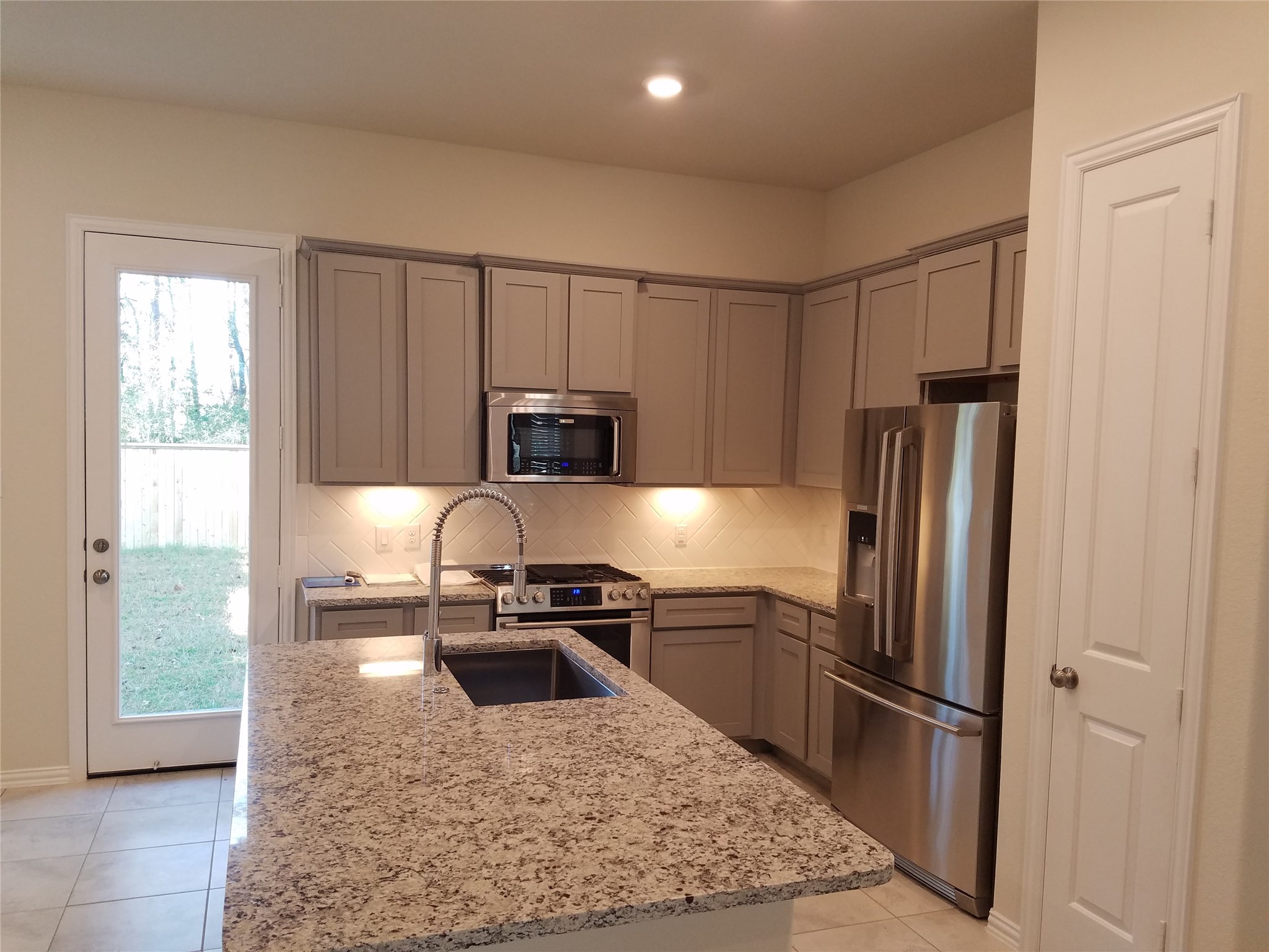 218 Moon Dance Court Property Photo 3