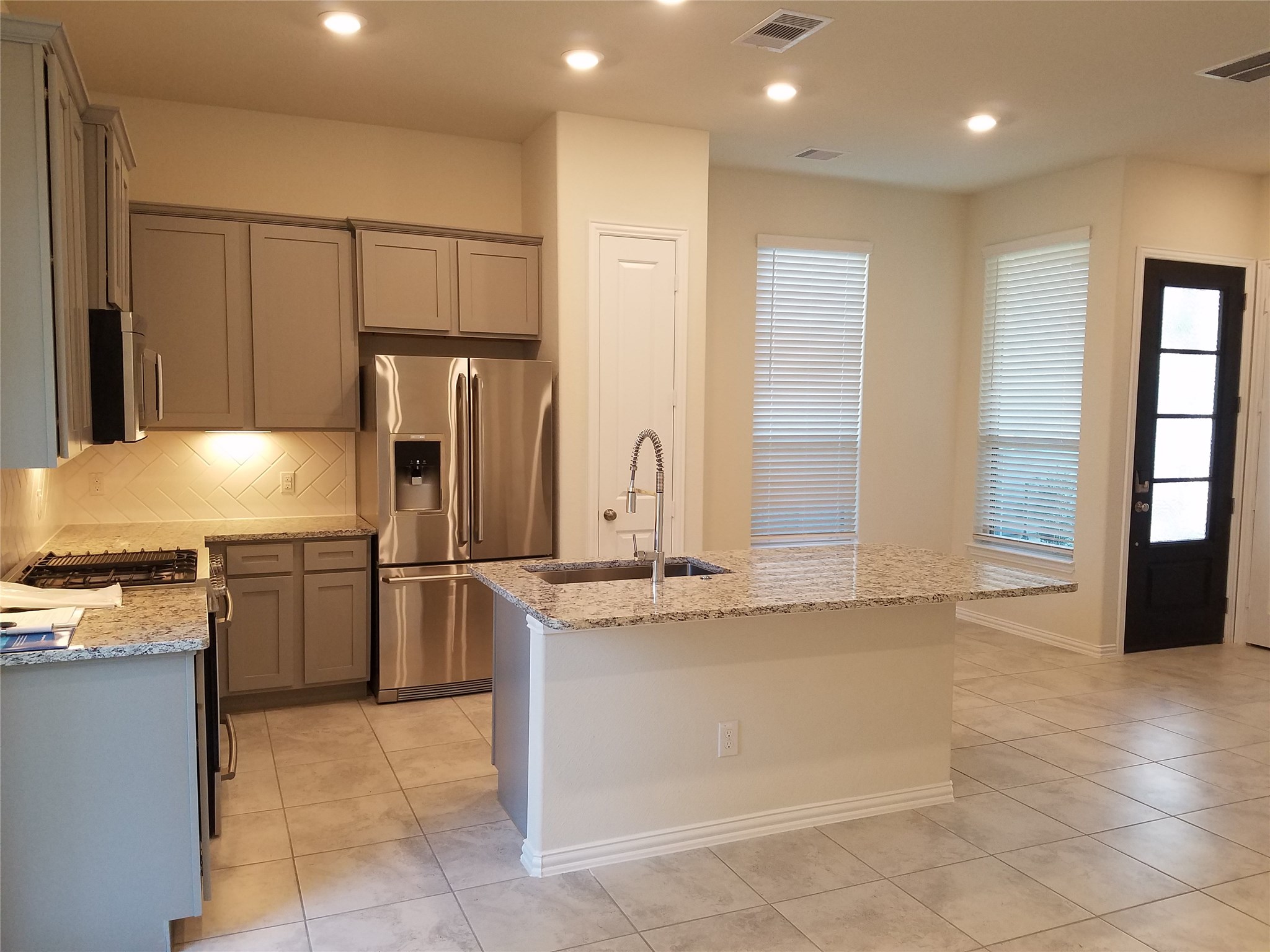 218 Moon Dance Court Property Photo 4