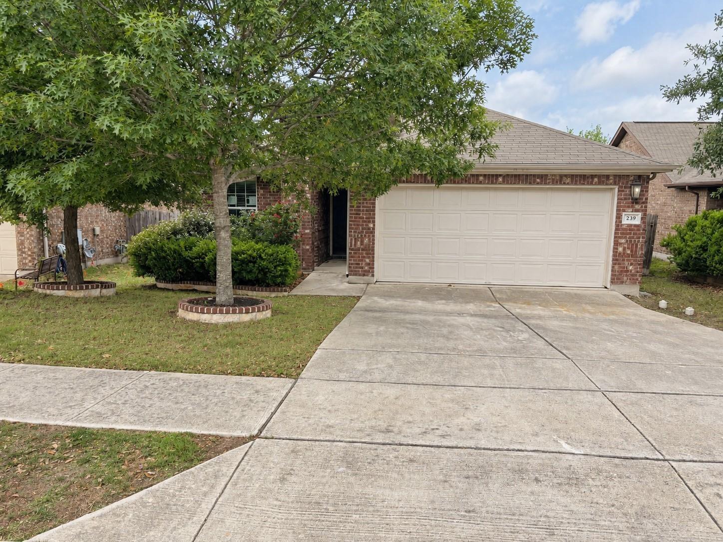 239 Pond View Pass Property Photo 1