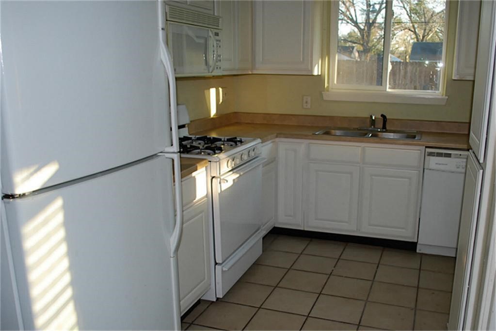 6611 Housman Street Property Photo 5