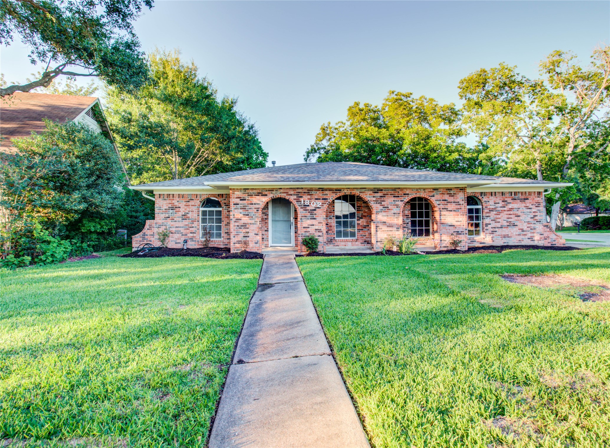 1802 Terrence Drive Property Photo 1