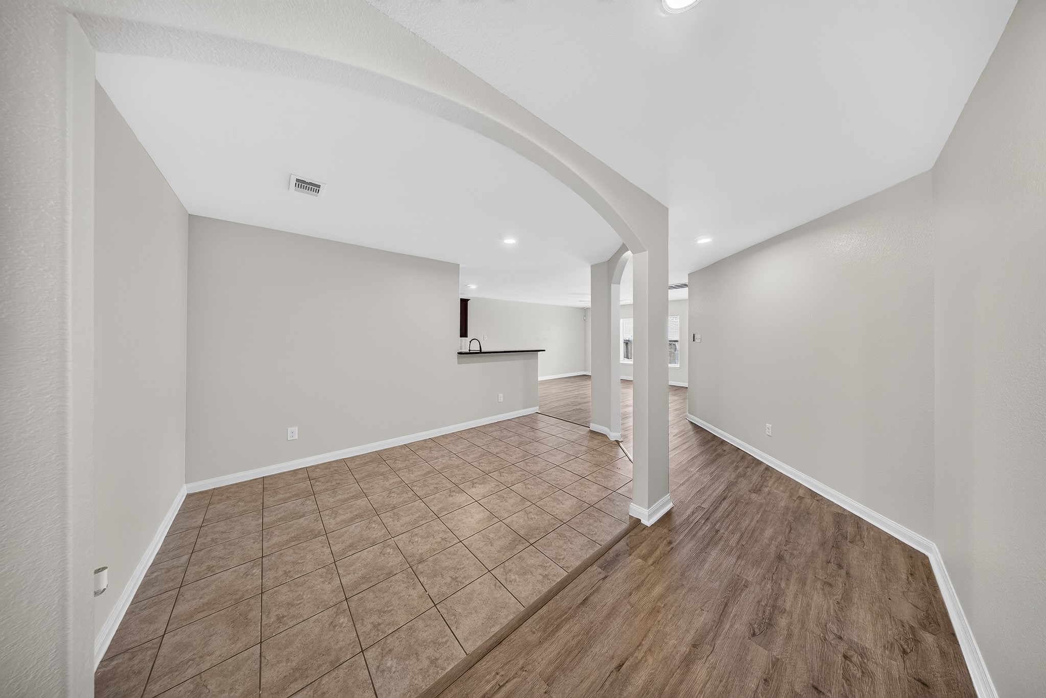 21315 Crimson Orchard Drive Property Photo 7