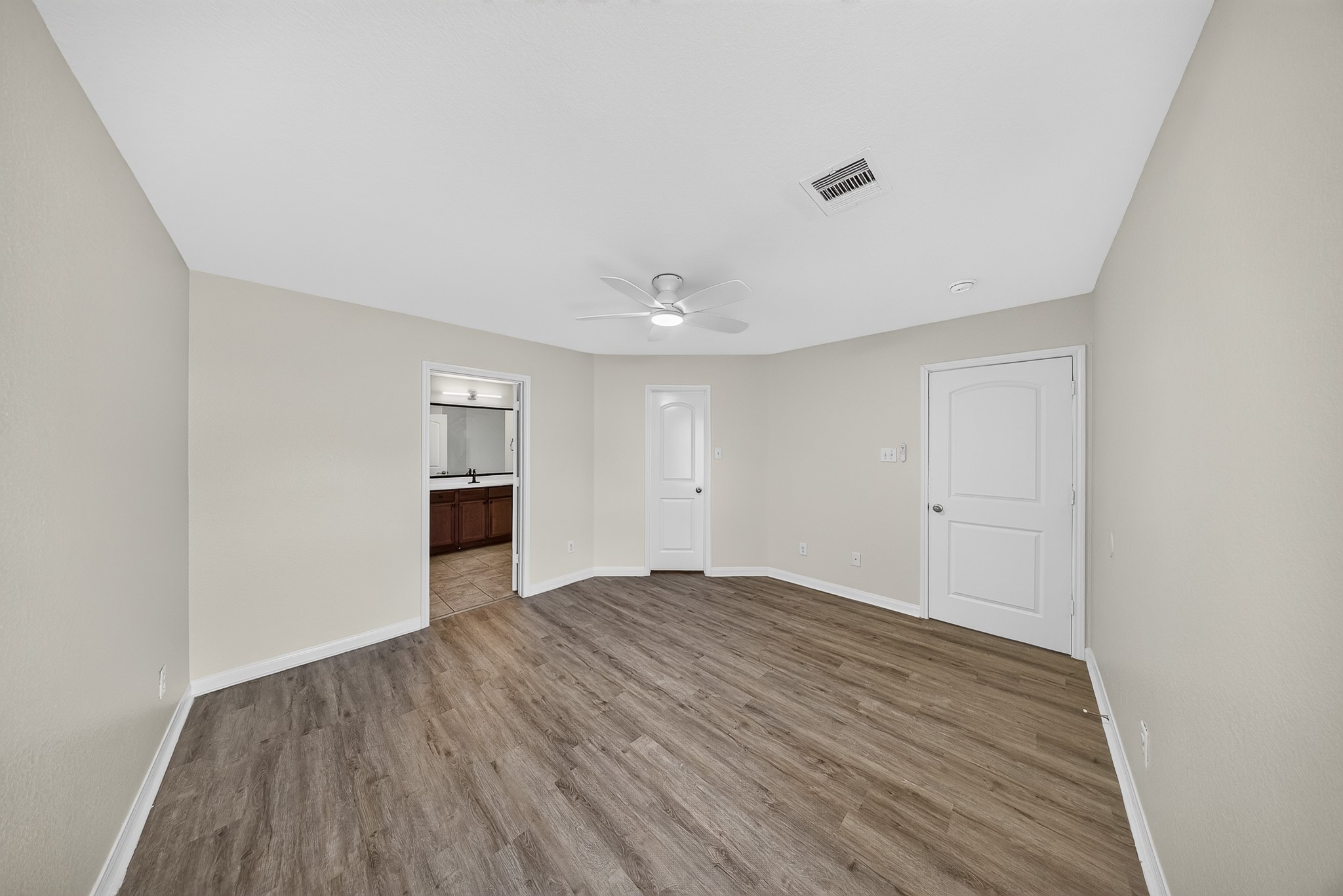 21315 Crimson Orchard Drive Property Photo 10