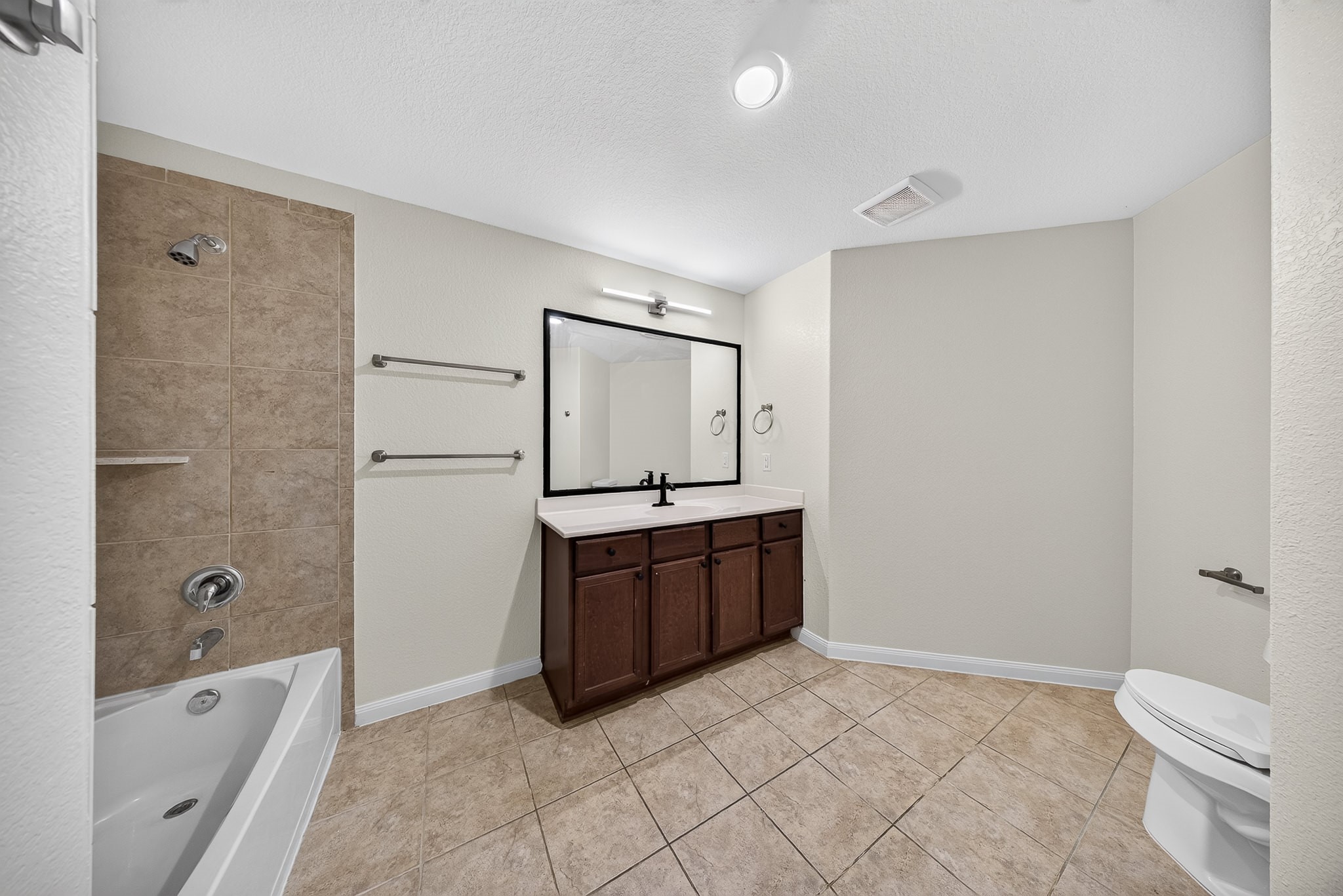 21315 Crimson Orchard Drive Property Photo 11