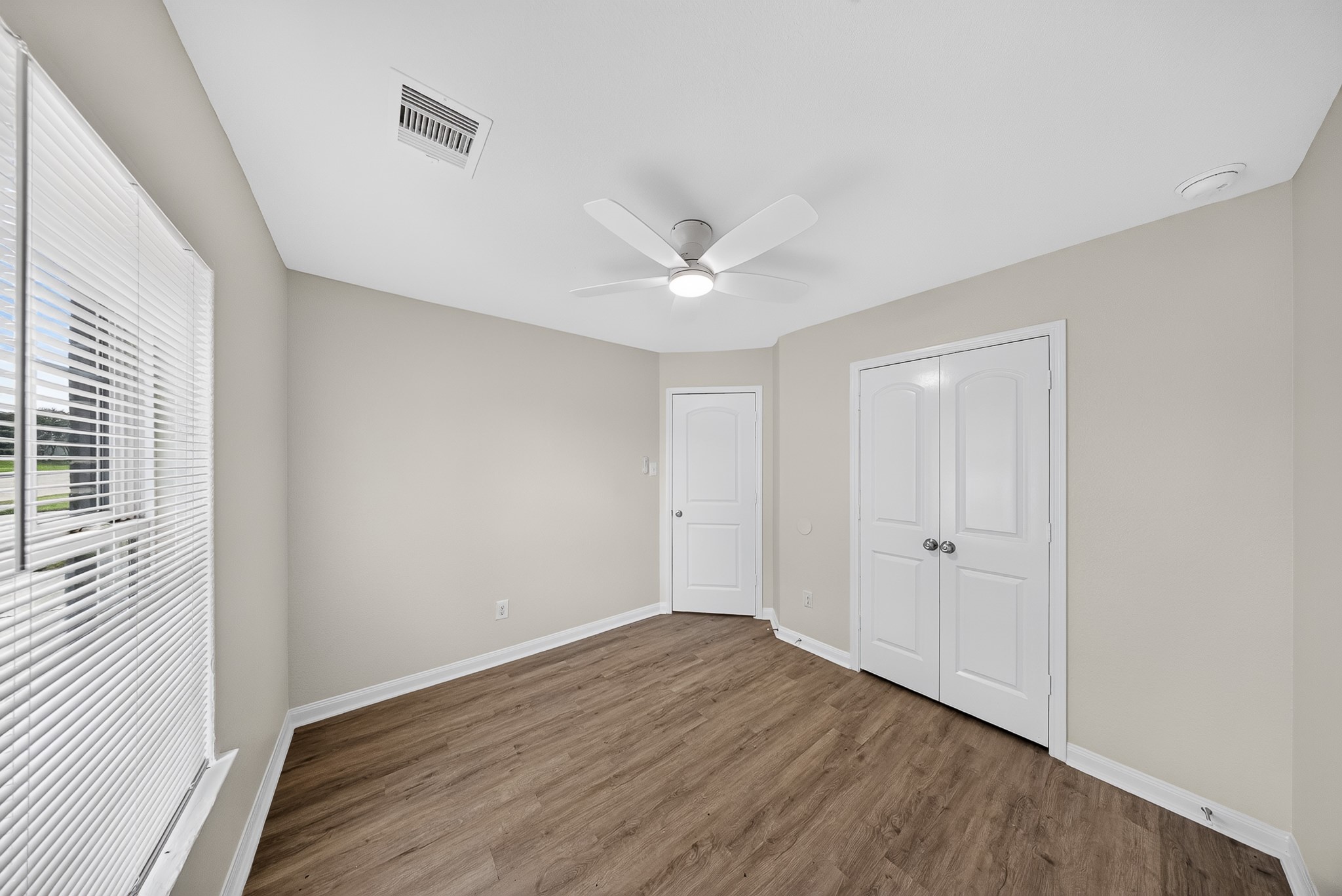 21315 Crimson Orchard Drive Property Photo 15