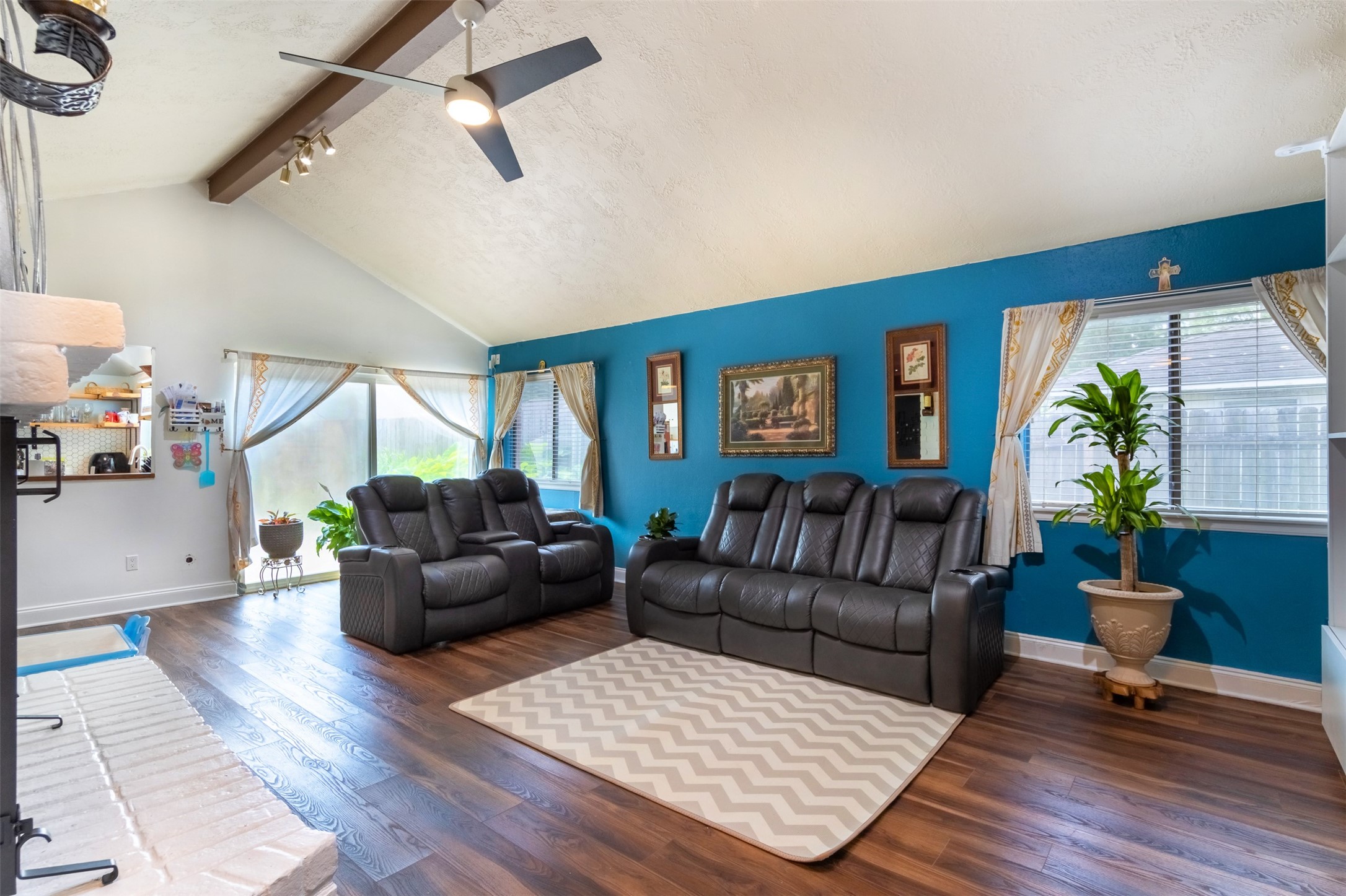11906 Rowood Drive Property Photo