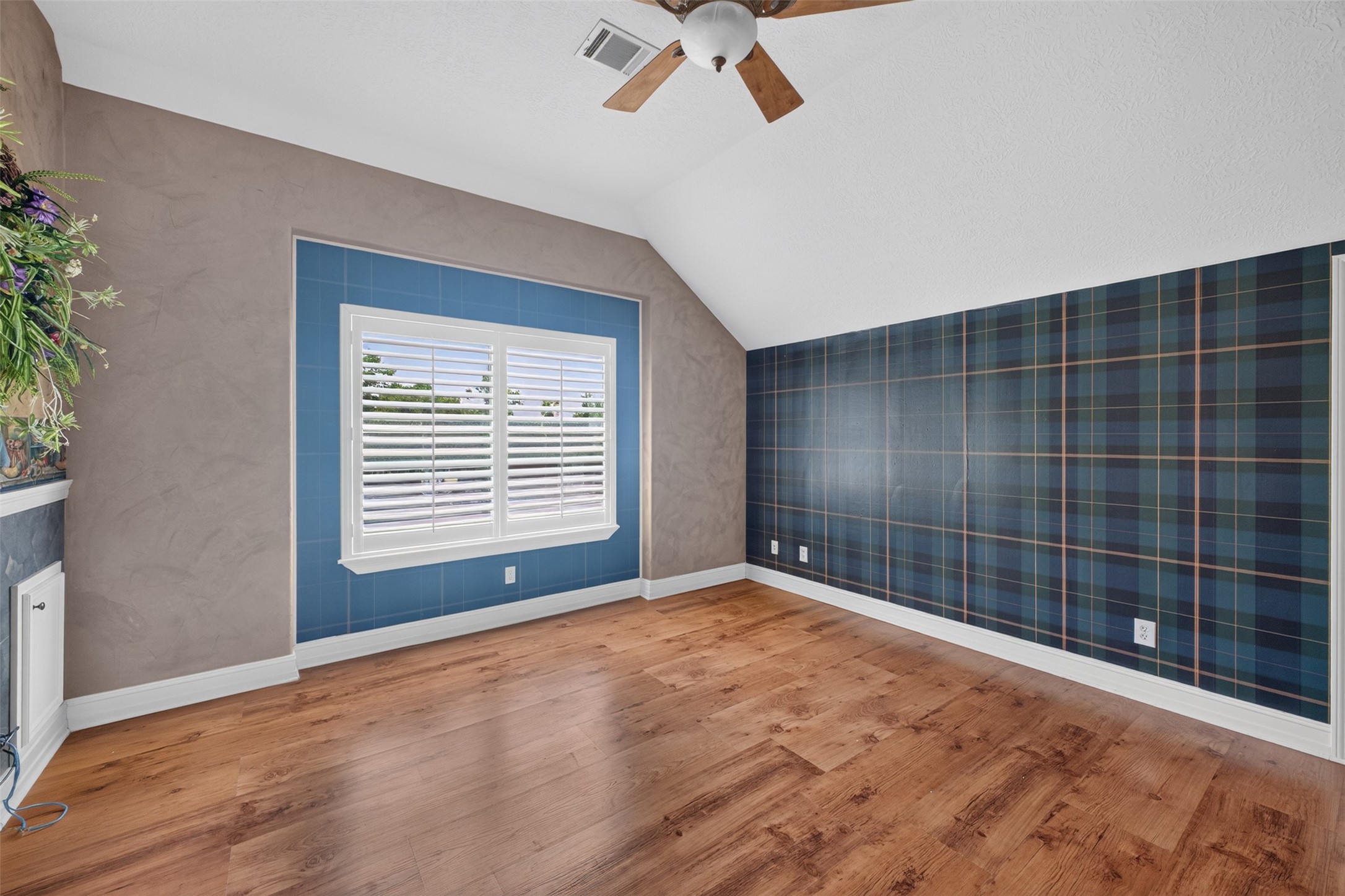 535 Evans Street Property Photo 21