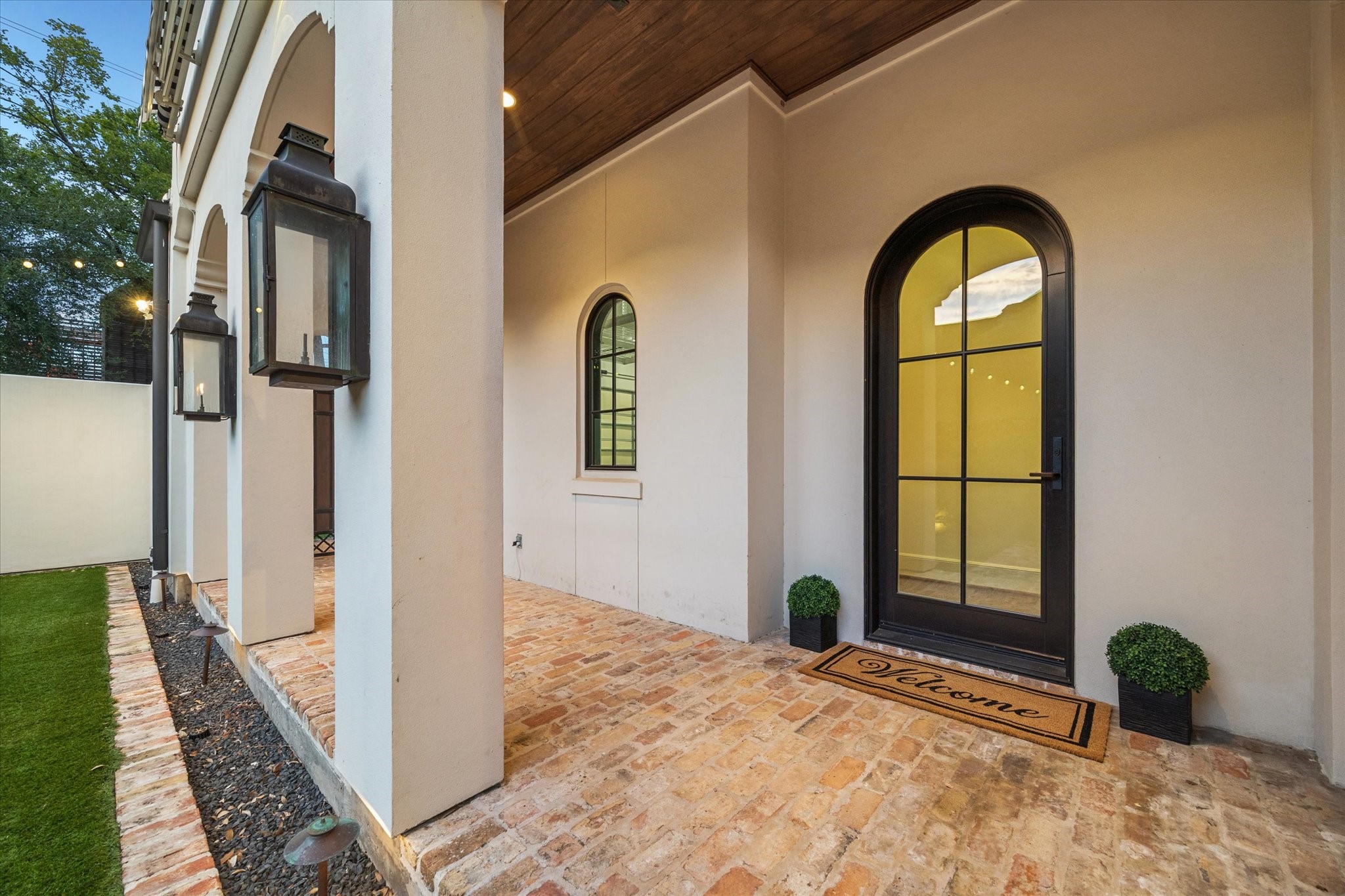 1647 Vassar Street Property Photo 4