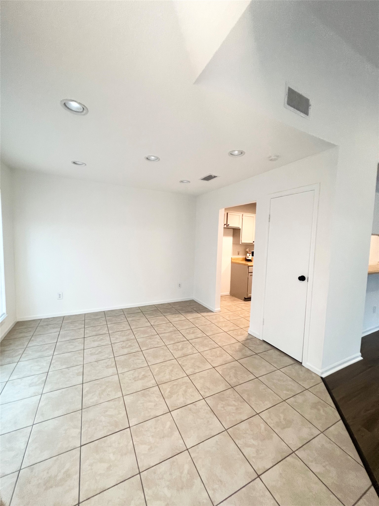 52 Bitterwood Circle Property Photo 7