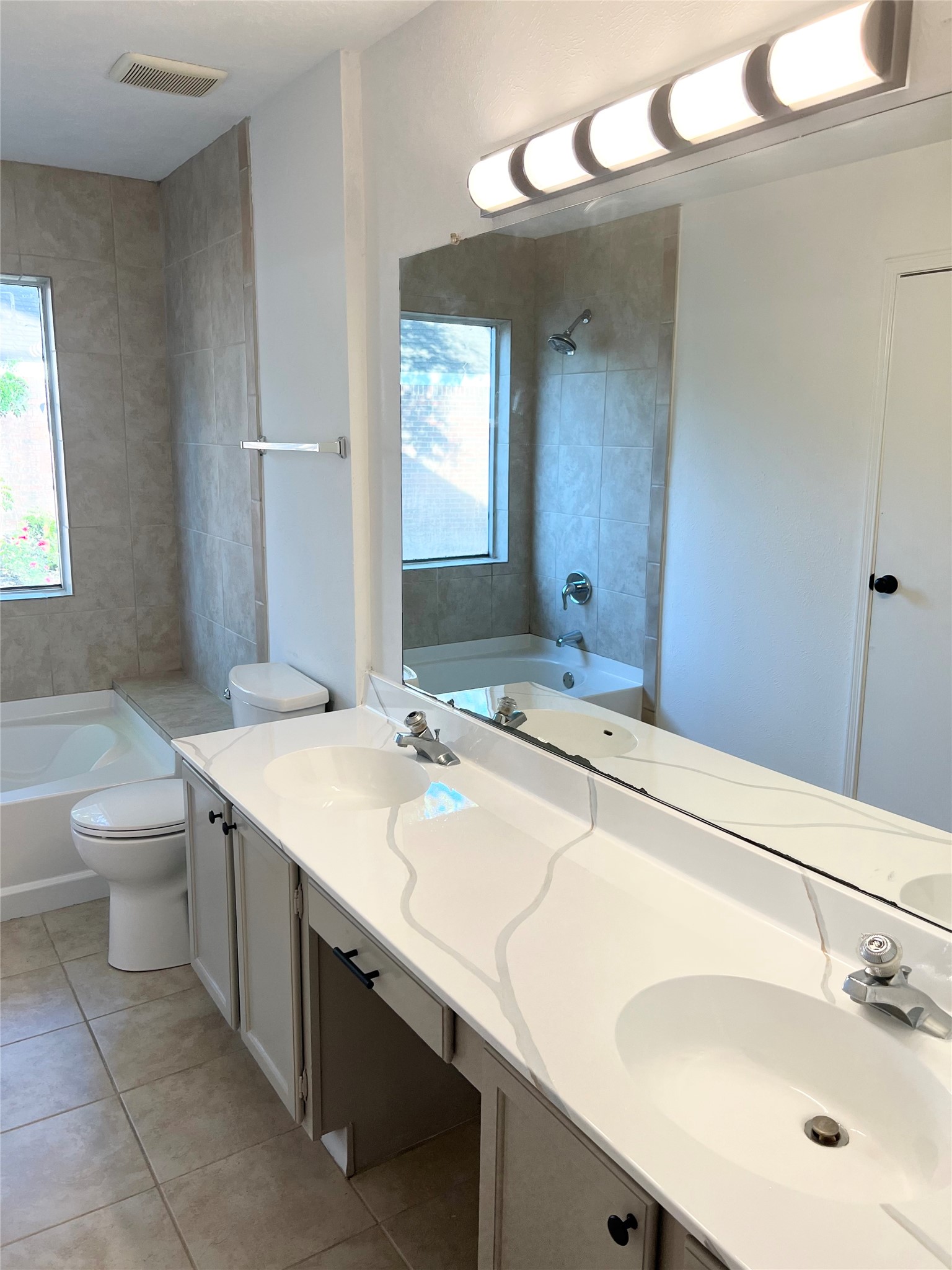 52 Bitterwood Circle Property Photo 18