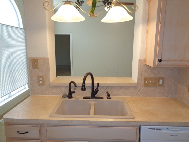 32510 Decker Oaks Drive Property Photo 4