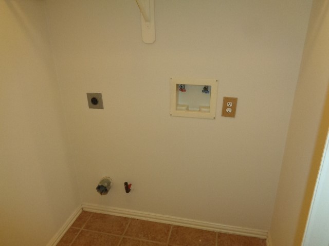 32510 Decker Oaks Drive Property Photo 10
