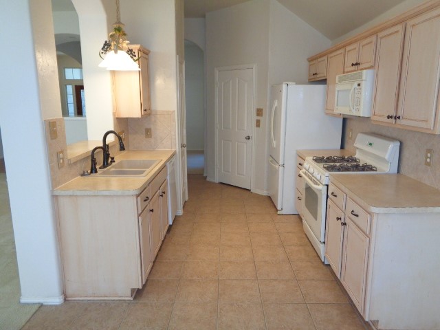 32510 Decker Oaks Drive Property Photo 14