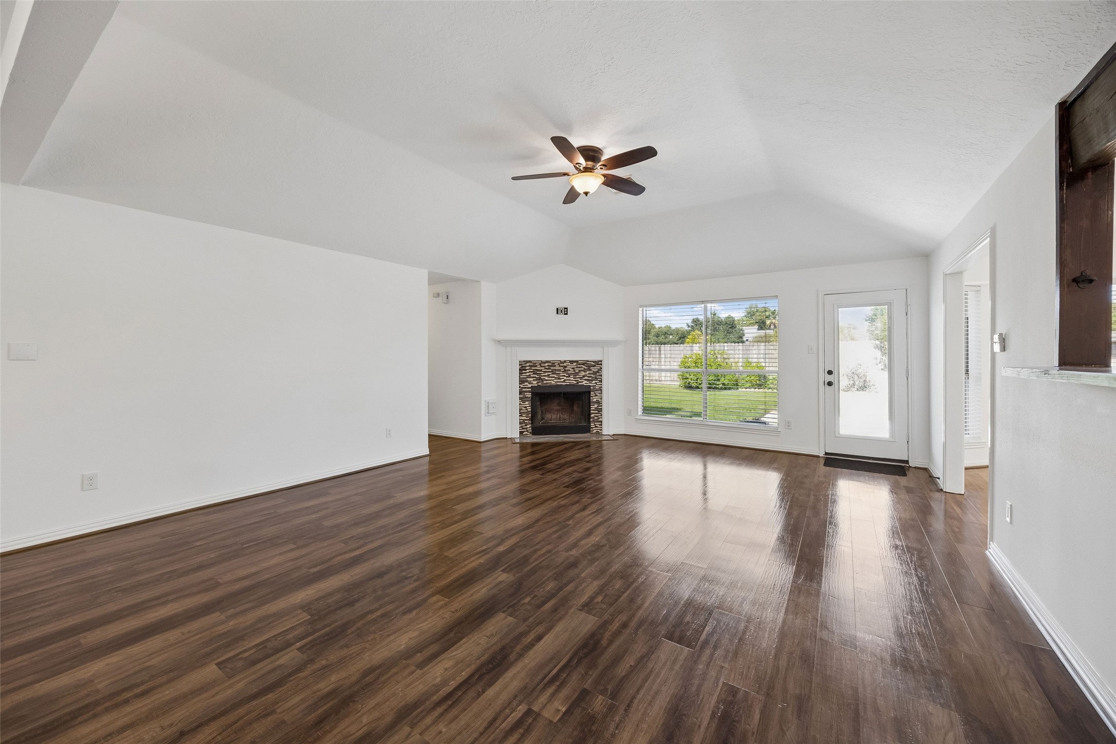 17610 Garnercrest Drive Property Photo 9