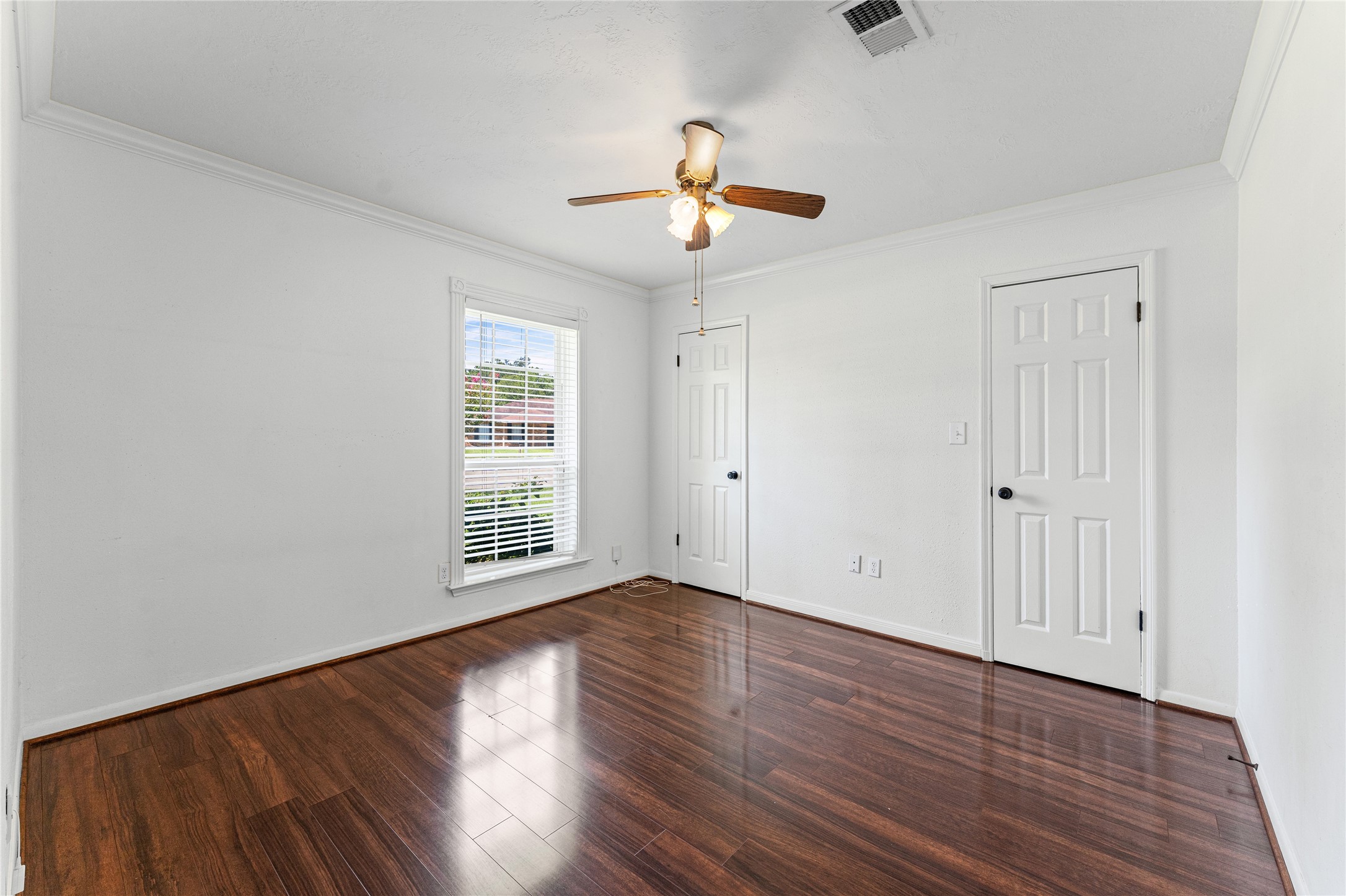 3202 Greenham Court Property Photo 15