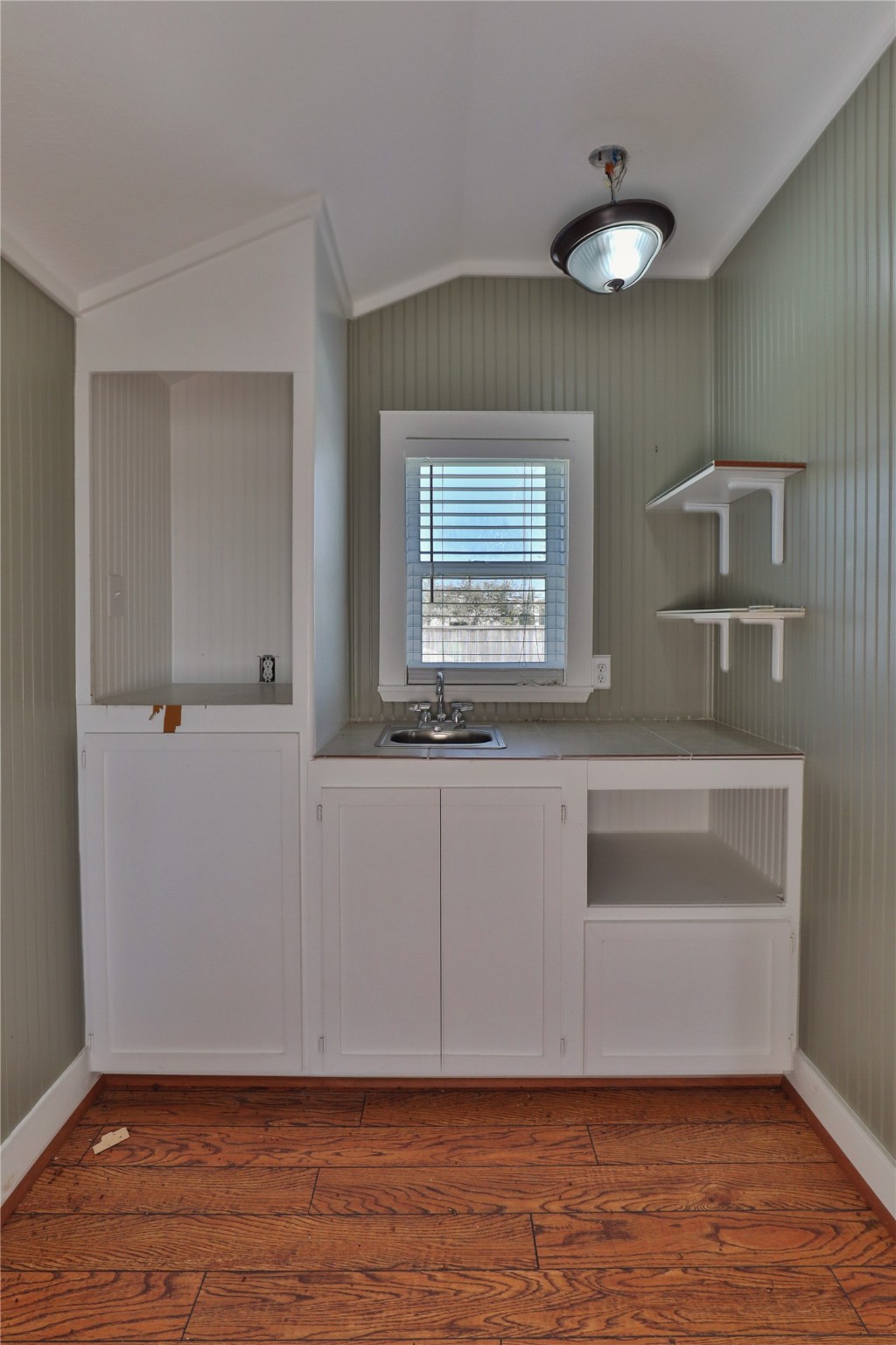 260 Fisher Street Property Photo 34